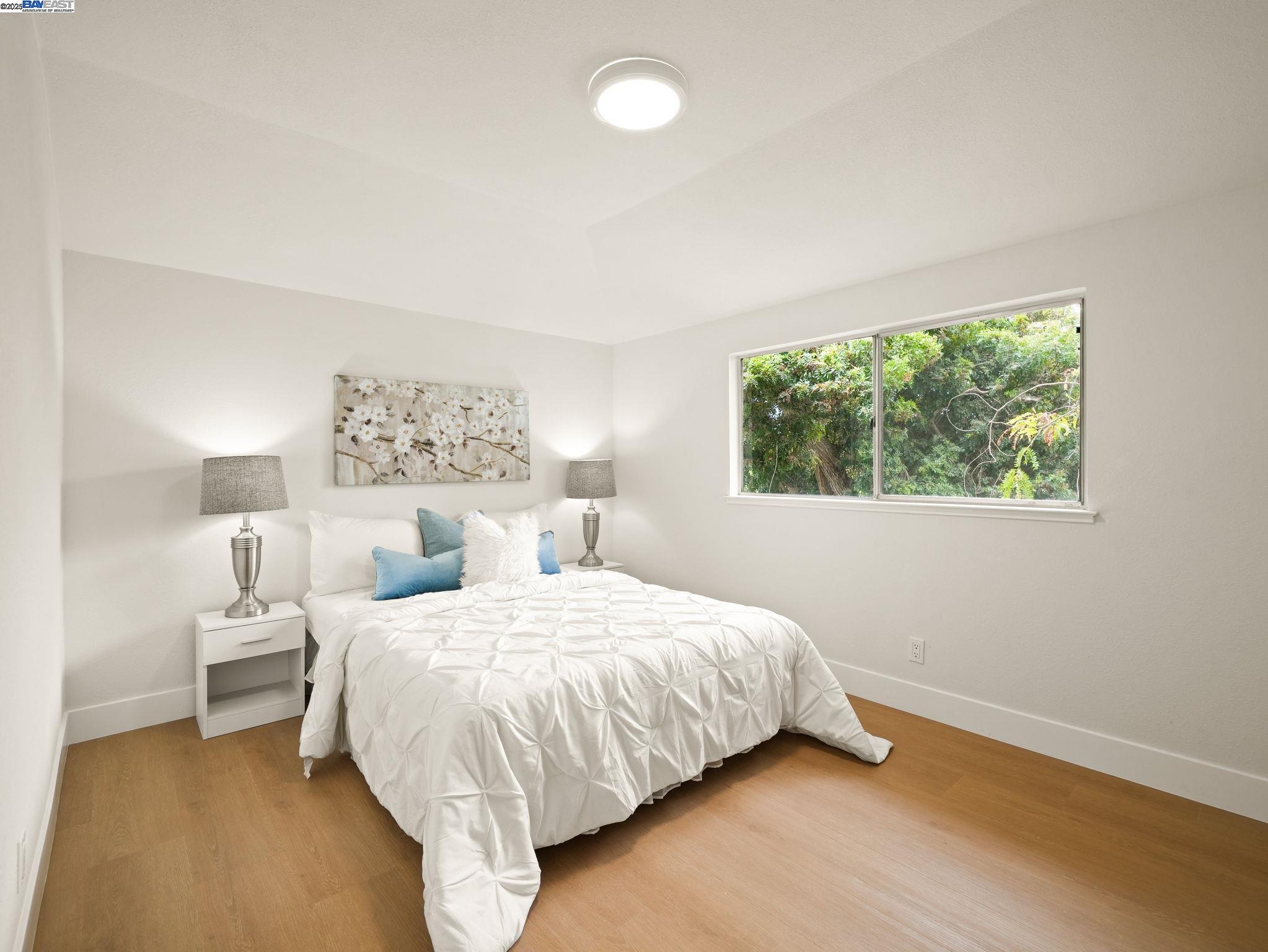 Detail Gallery Image 23 of 39 For 425 Lexington Dr, Vallejo,  CA 94591-6817 - 4 Beds | 2/1 Baths