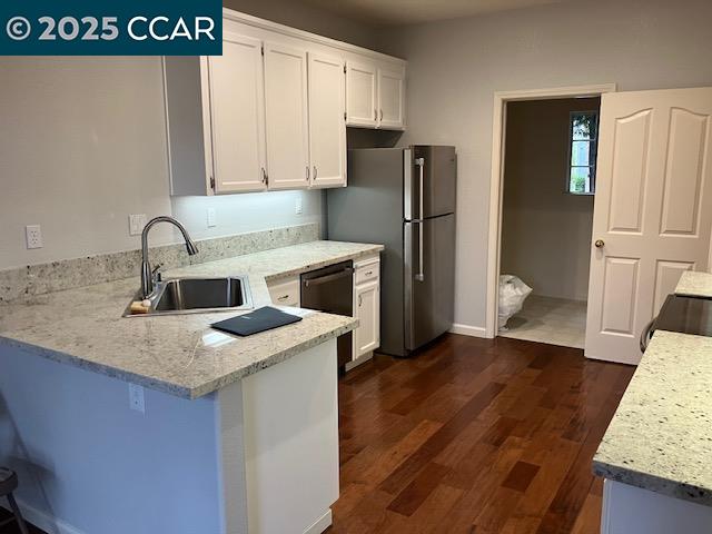 Detail Gallery Image 3 of 5 For 321 W. Meadows Lane, Danville,  CA 94506 - 3 Beds | 25/1 Baths
