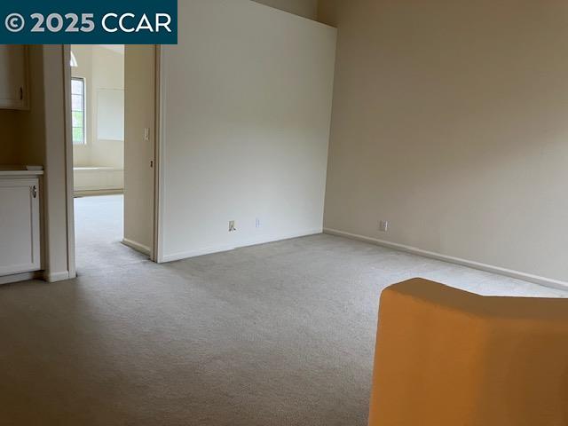 Detail Gallery Image 4 of 5 For 321 W. Meadows Lane, Danville,  CA 94506 - 3 Beds | 25/1 Baths