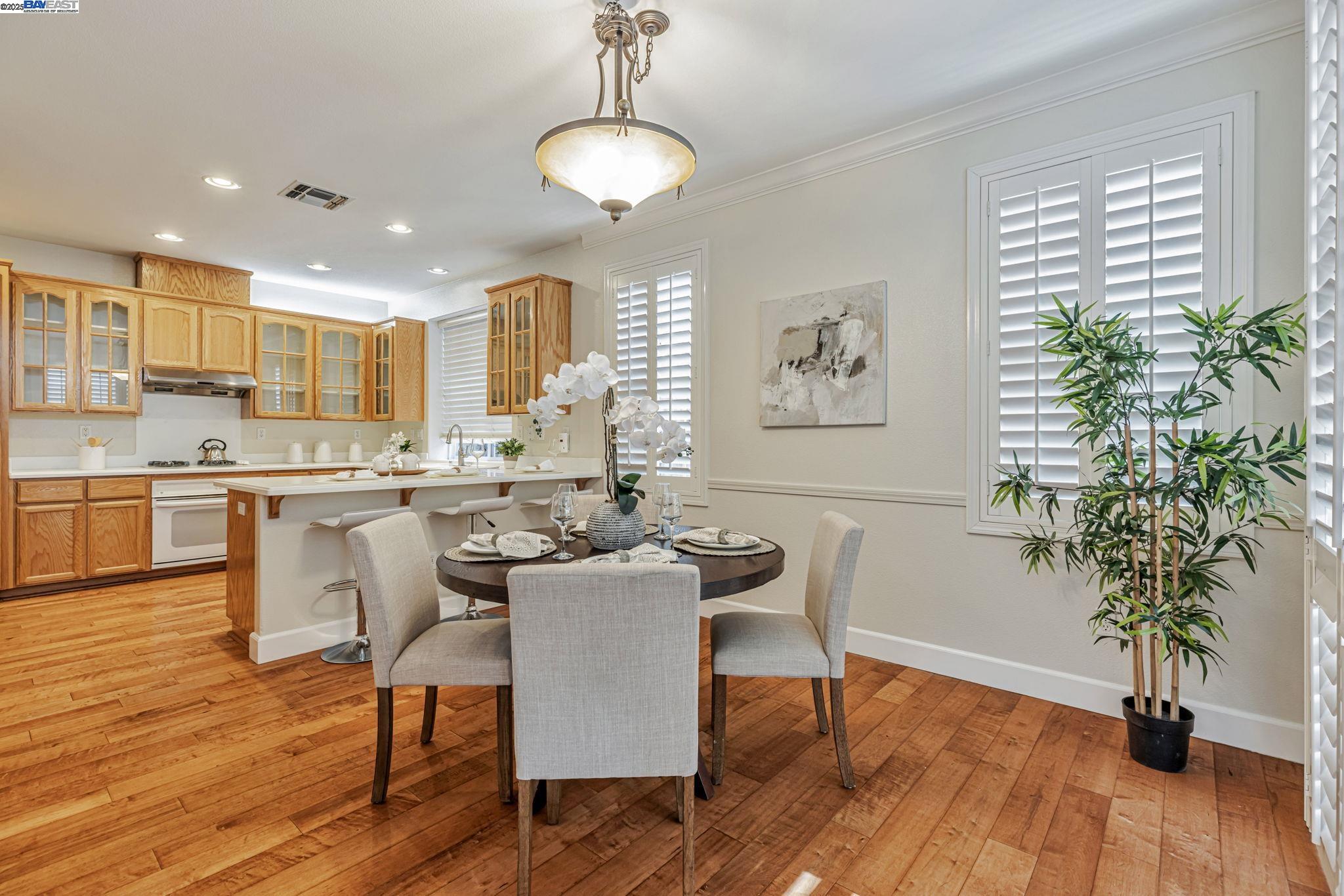 Detail Gallery Image 15 of 35 For 14 Poppy Hills, San Ramon,  CA 94568-2783 - 2 Beds | 2/1 Baths