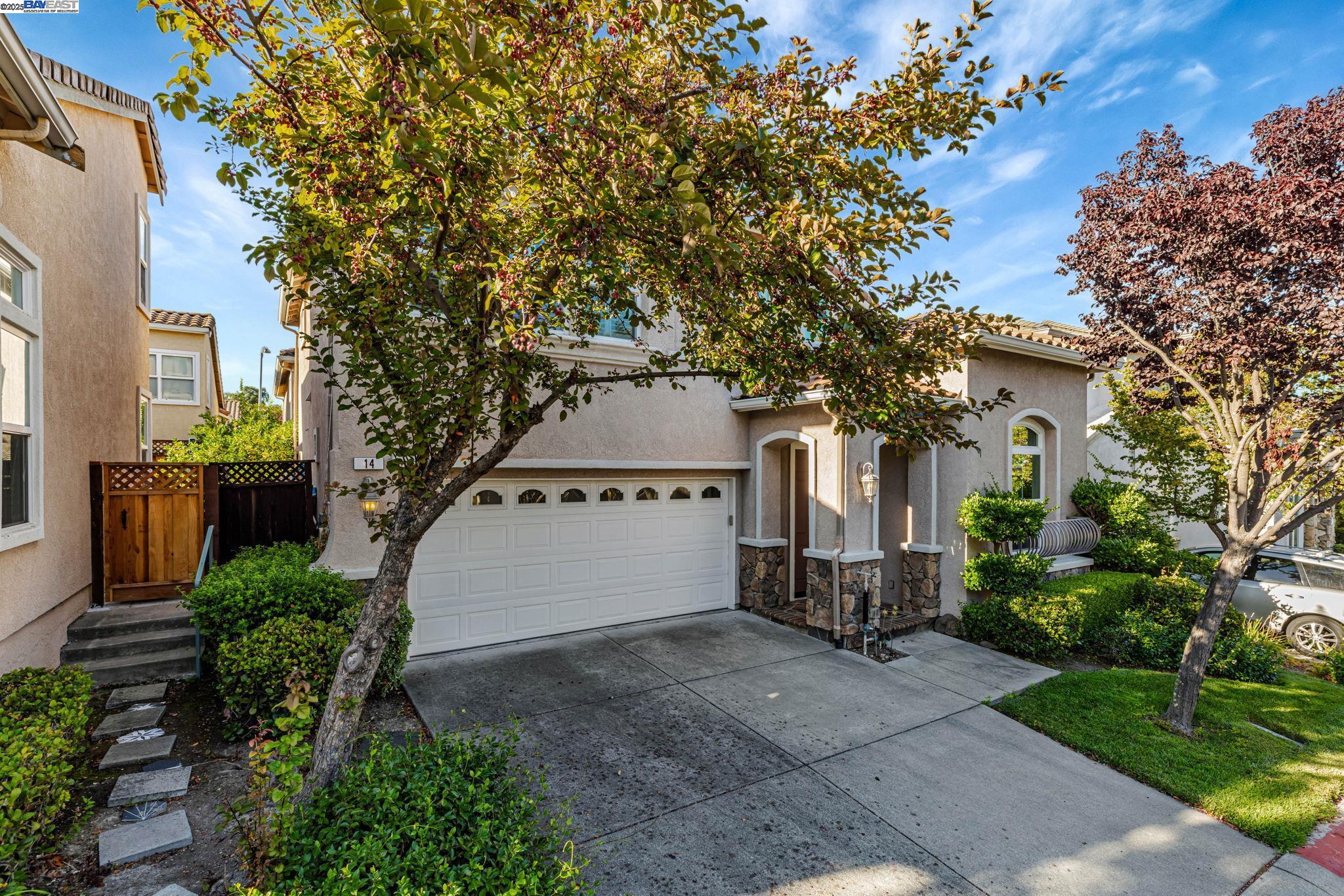Detail Gallery Image 3 of 35 For 14 Poppy Hills, San Ramon,  CA 94568-2783 - 2 Beds | 2/1 Baths