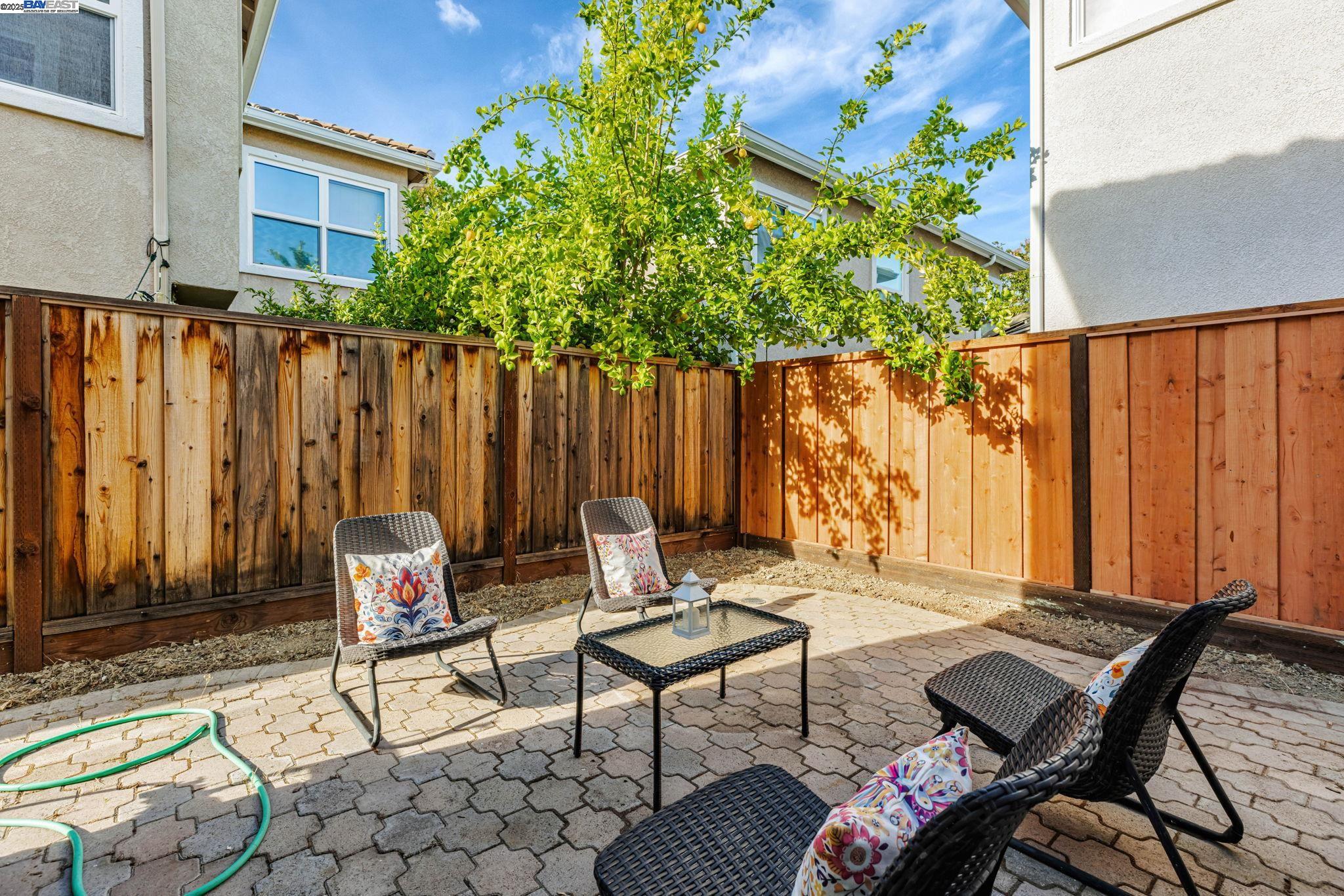 Detail Gallery Image 33 of 35 For 14 Poppy Hills, San Ramon,  CA 94568-2783 - 2 Beds | 2/1 Baths