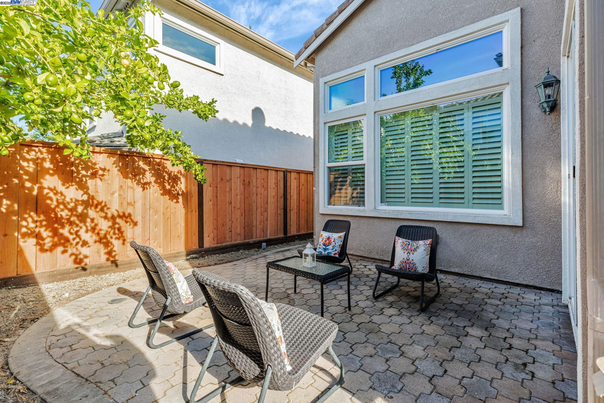 Detail Gallery Image 34 of 35 For 14 Poppy Hills, San Ramon,  CA 94568-2783 - 2 Beds | 2/1 Baths