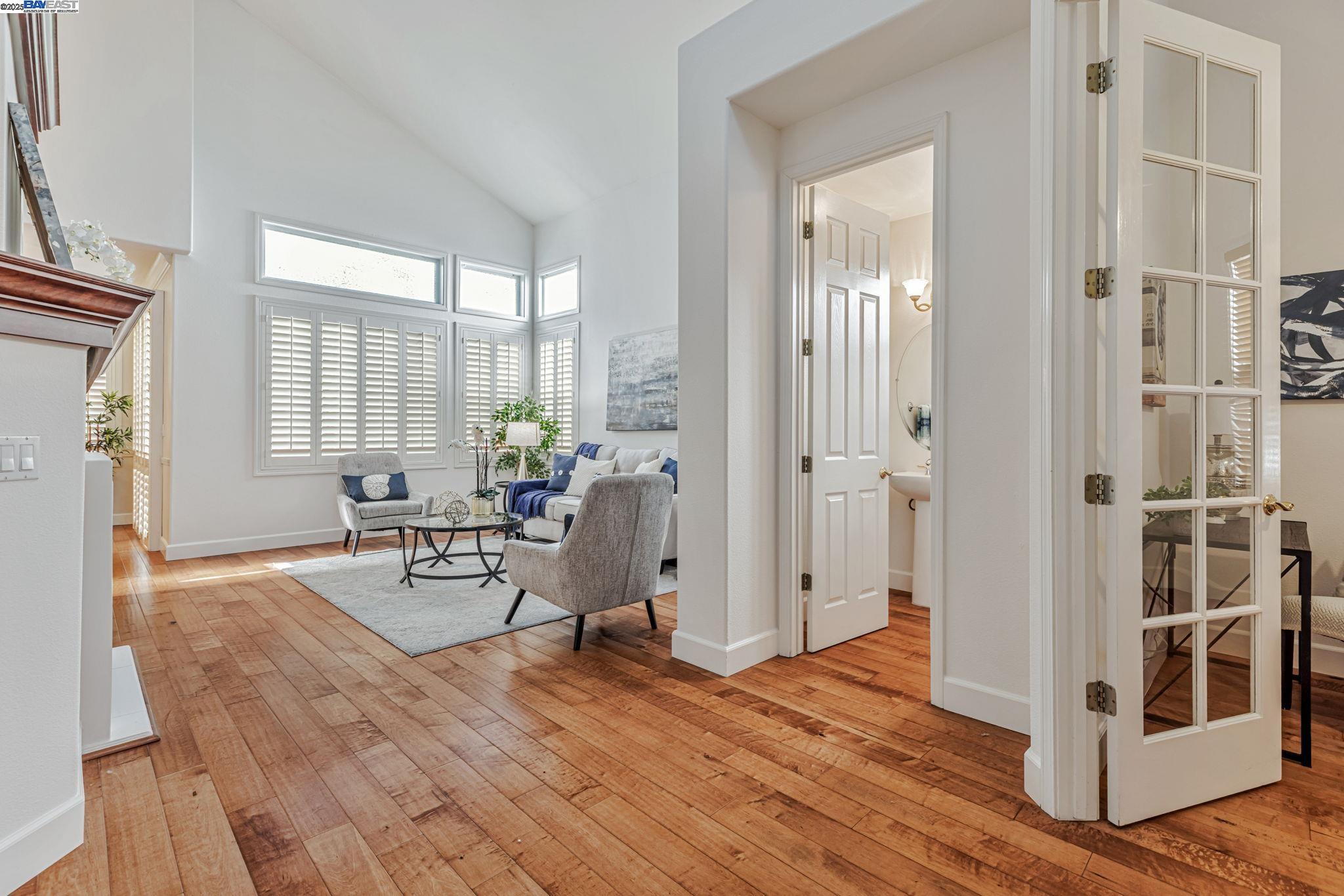 Detail Gallery Image 7 of 35 For 14 Poppy Hills, San Ramon,  CA 94568-2783 - 2 Beds | 2/1 Baths