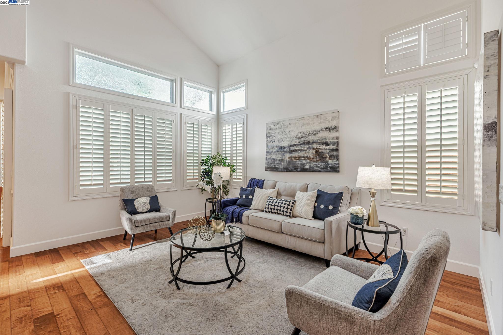 Detail Gallery Image 8 of 35 For 14 Poppy Hills, San Ramon,  CA 94568-2783 - 2 Beds | 2/1 Baths