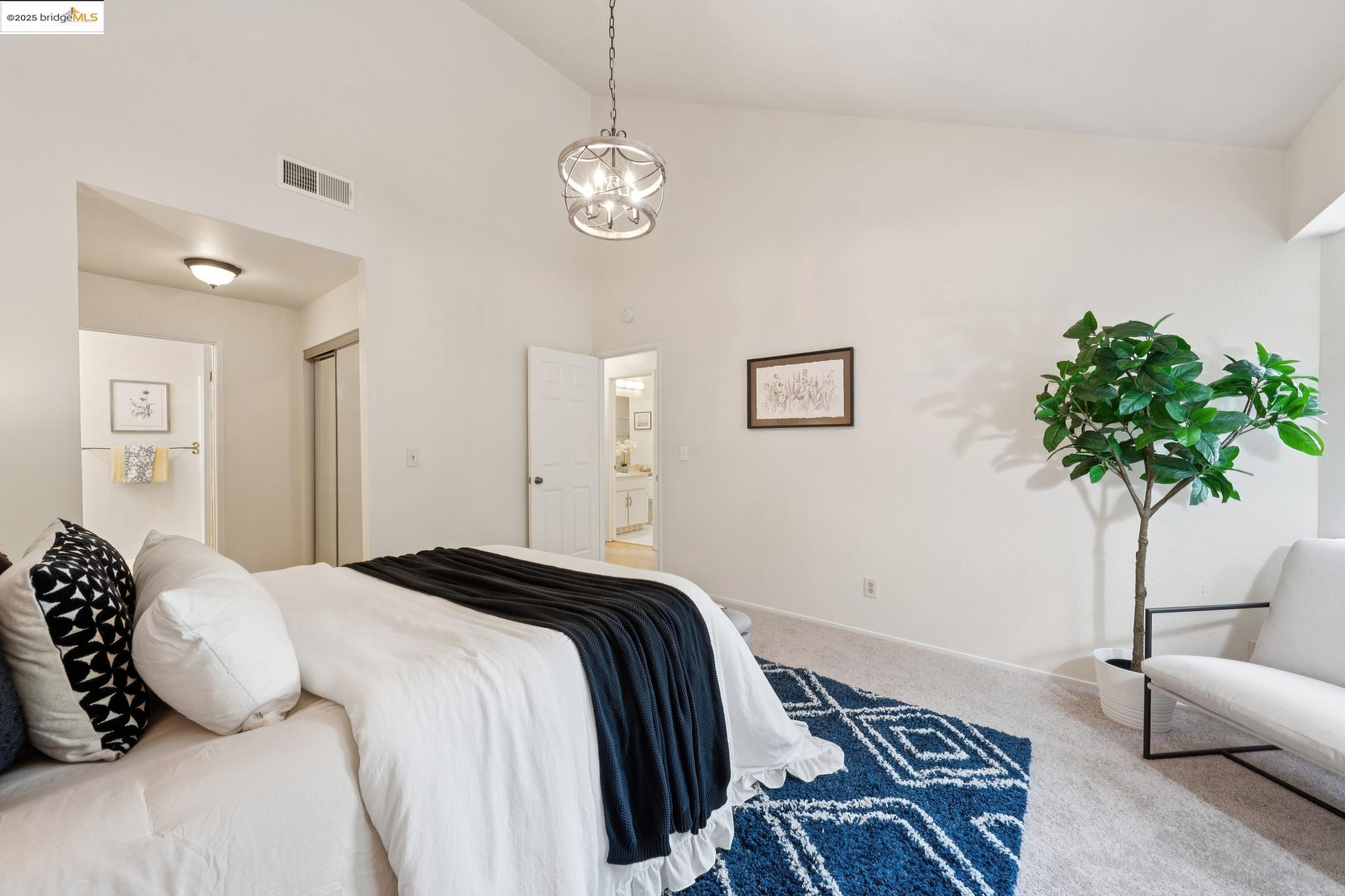 Photo #16: 41111484 Listing: Photo #16