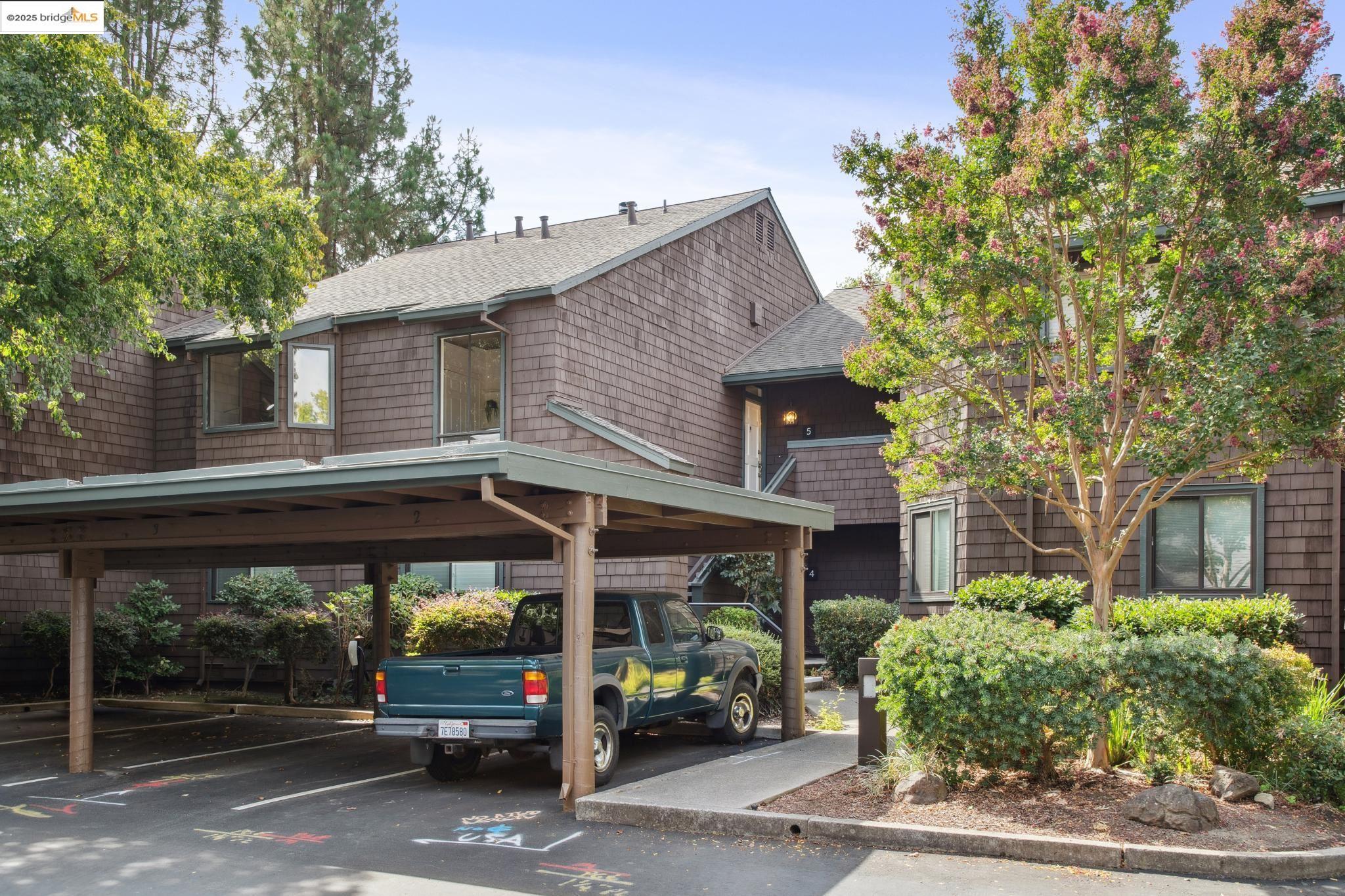 Photo #32: 41111484 Listing: Photo #32