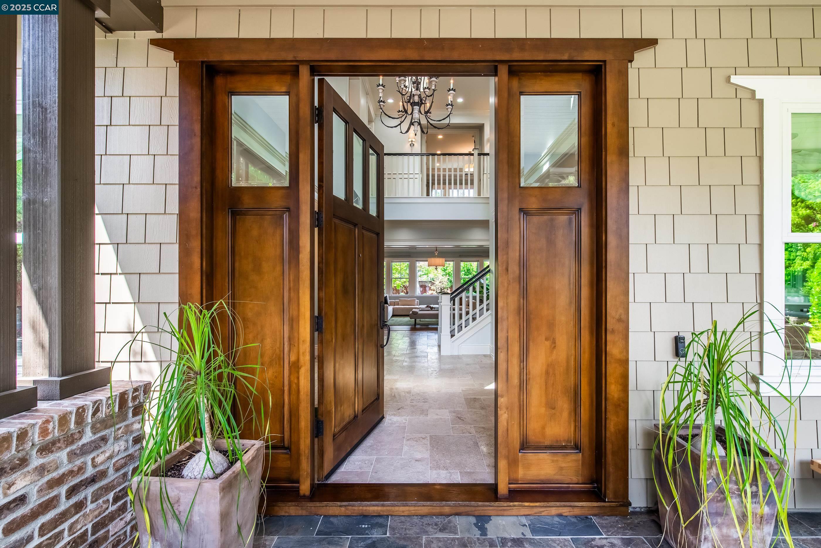 Detail Gallery Image 2 of 53 For 30 Ariey Lane, Lafayette,  CA 94549 - 5 Beds | 4/1 Baths