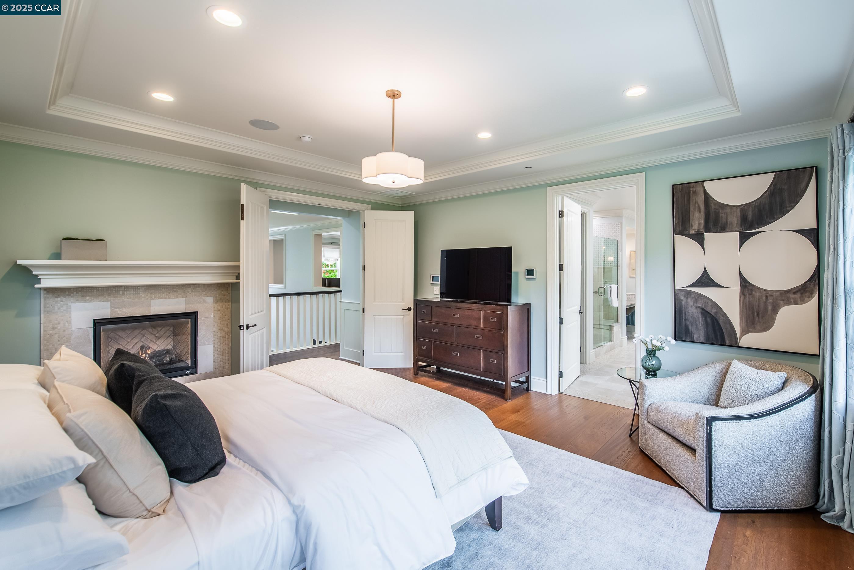 Detail Gallery Image 20 of 53 For 30 Ariey Lane, Lafayette,  CA 94549 - 5 Beds | 4/1 Baths