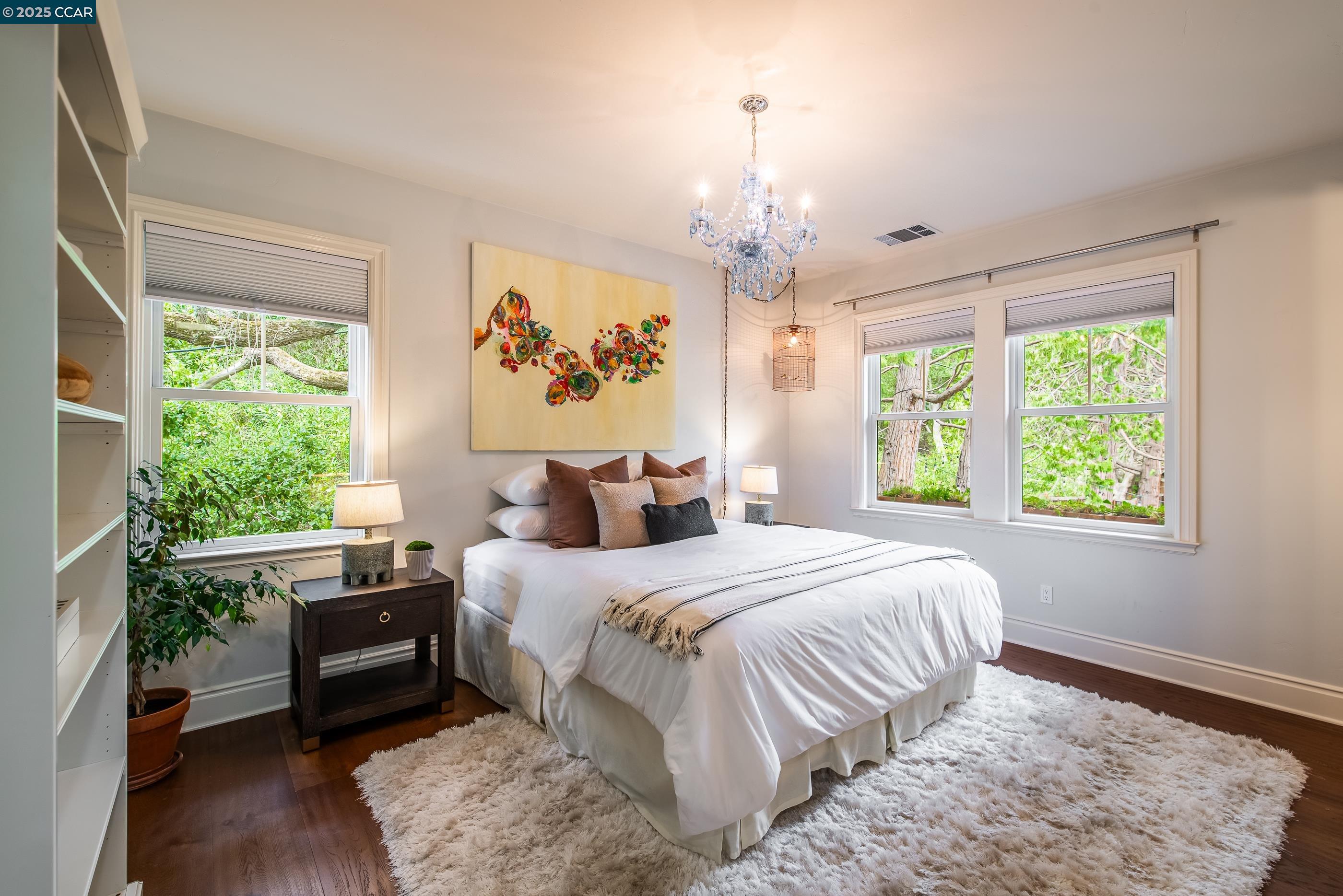 Detail Gallery Image 24 of 53 For 30 Ariey Lane, Lafayette,  CA 94549 - 5 Beds | 4/1 Baths