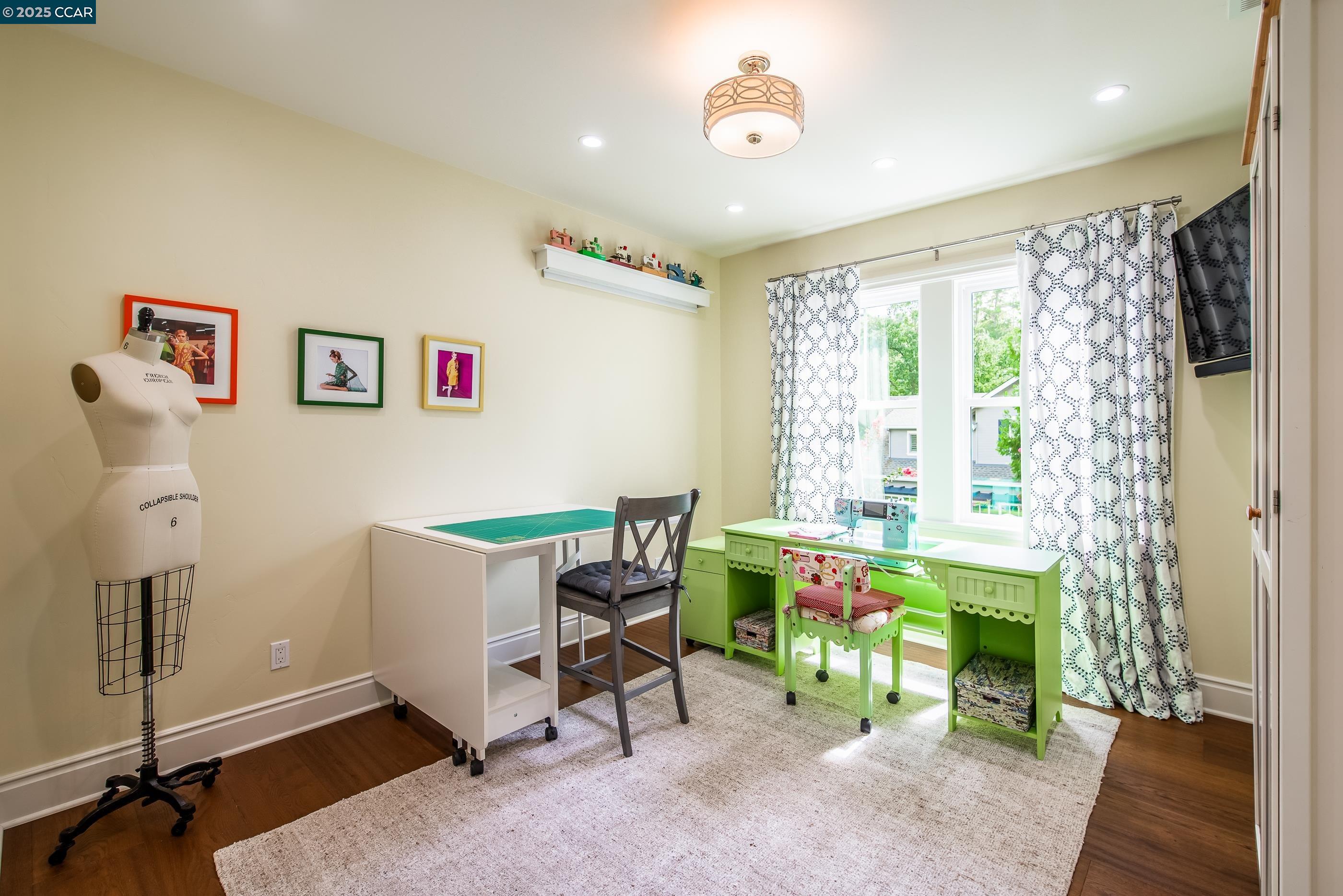 Detail Gallery Image 27 of 53 For 30 Ariey Lane, Lafayette,  CA 94549 - 5 Beds | 4/1 Baths