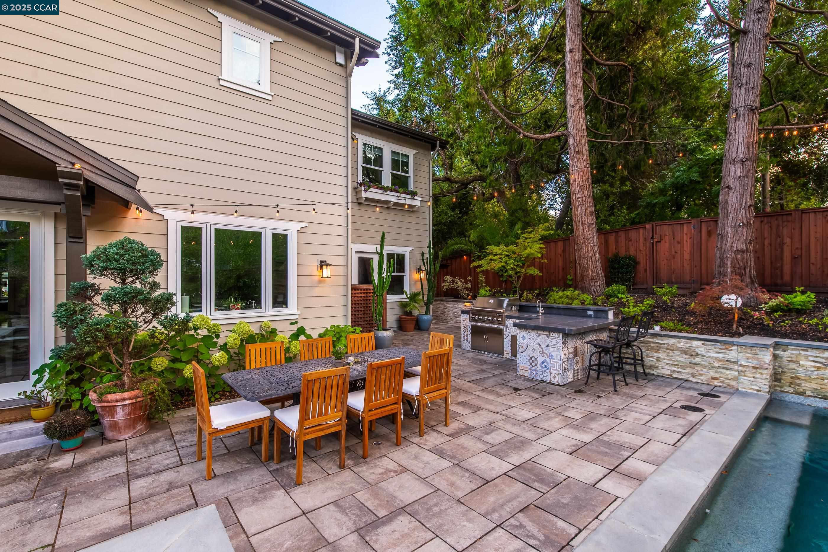 Detail Gallery Image 41 of 53 For 30 Ariey Lane, Lafayette,  CA 94549 - 5 Beds | 4/1 Baths