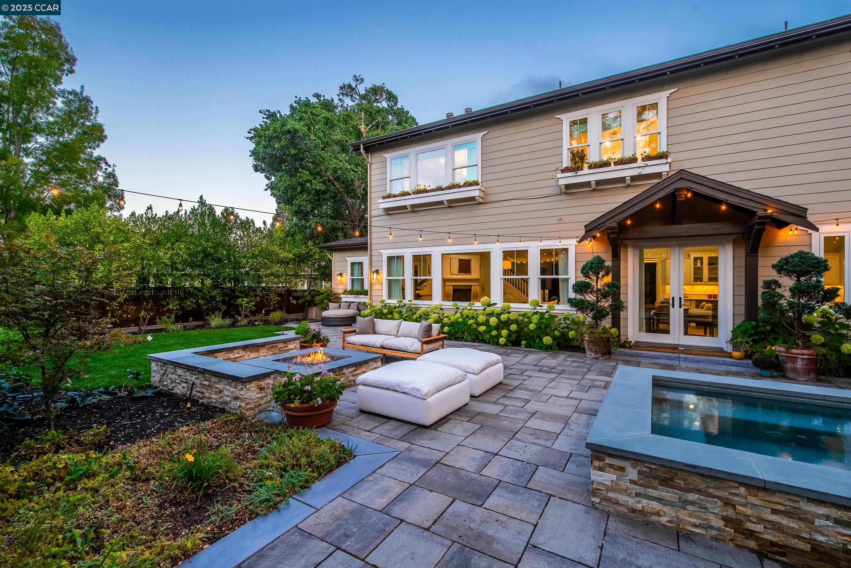Detail Gallery Image 49 of 53 For 30 Ariey Lane, Lafayette,  CA 94549 - 5 Beds | 4/1 Baths