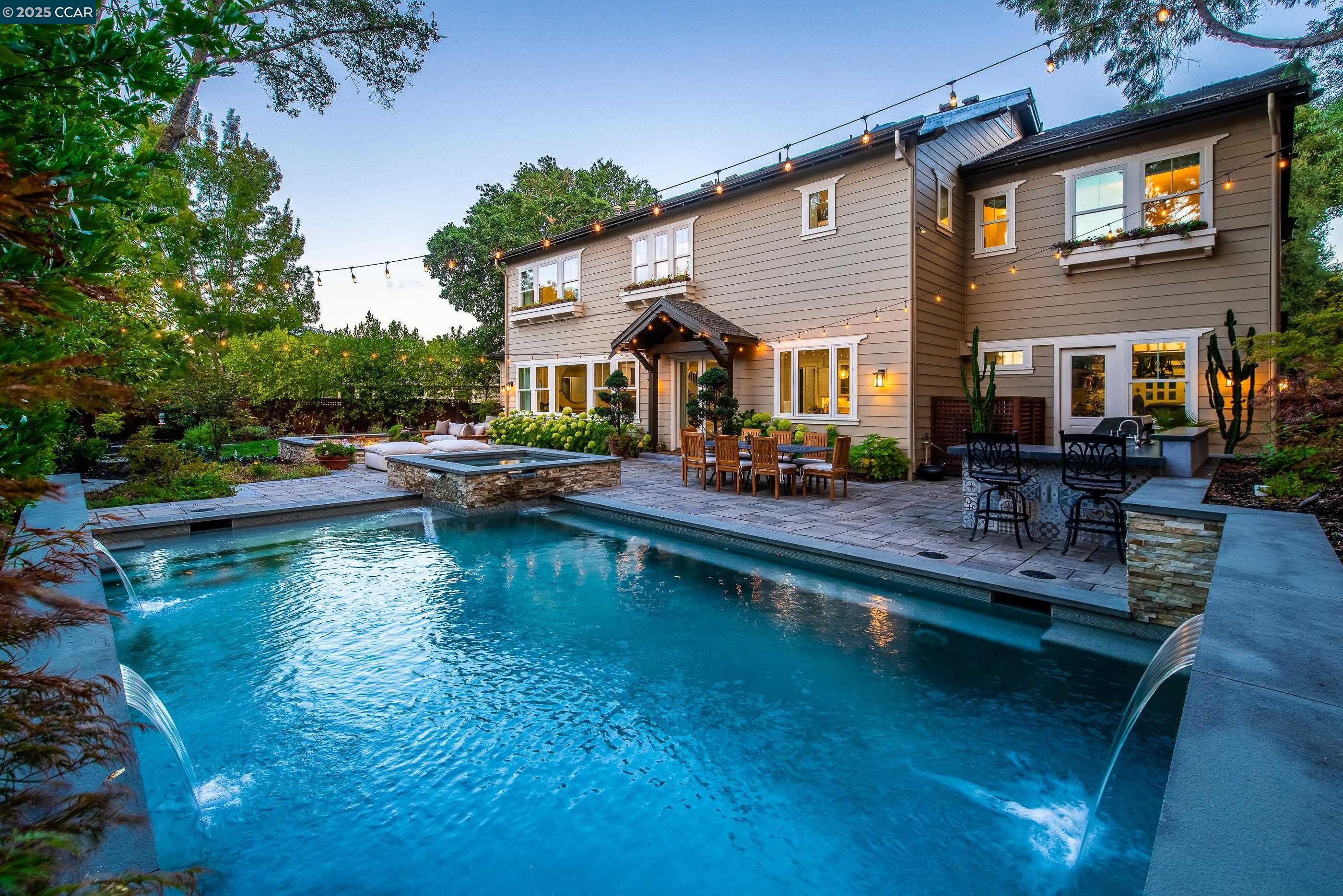 Detail Gallery Image 50 of 53 For 30 Ariey Lane, Lafayette,  CA 94549 - 5 Beds | 4/1 Baths