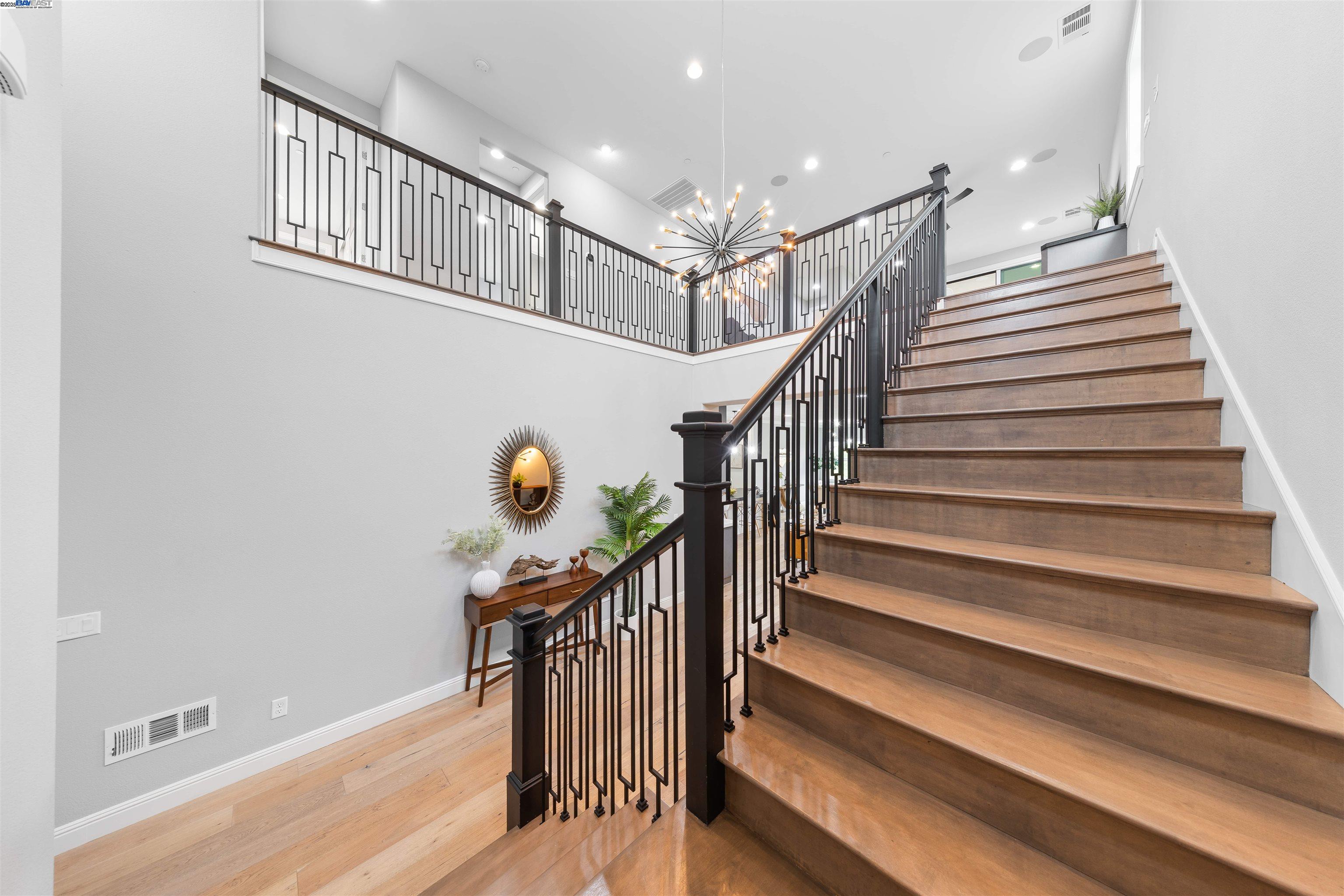 Detail Gallery Image 23 of 60 For 6132 Alpine Blue Dr, San Ramon,  CA 94582-5893 - 4 Beds | 3/1 Baths