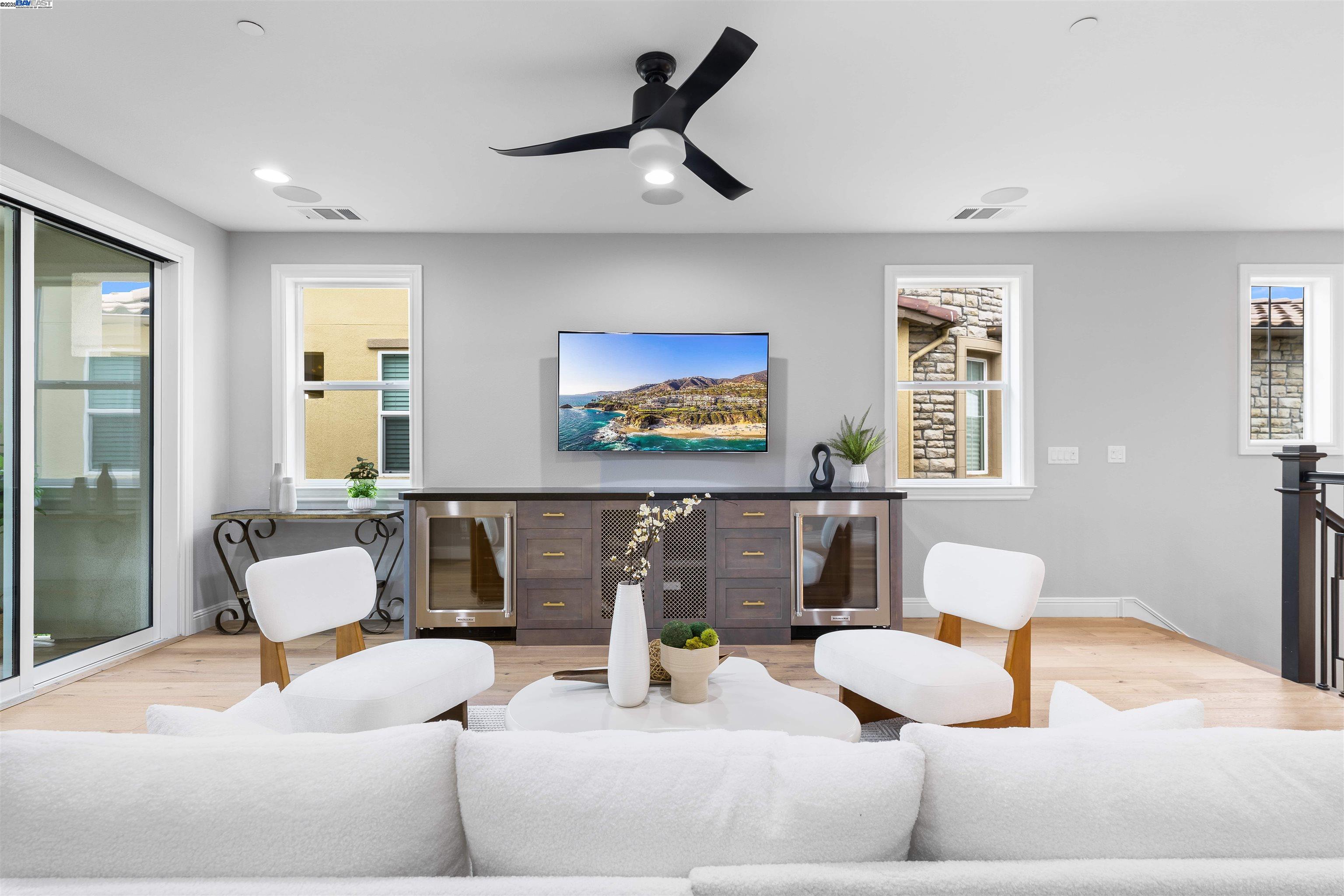 Detail Gallery Image 26 of 60 For 6132 Alpine Blue Dr, San Ramon,  CA 94582-5893 - 4 Beds | 3/1 Baths