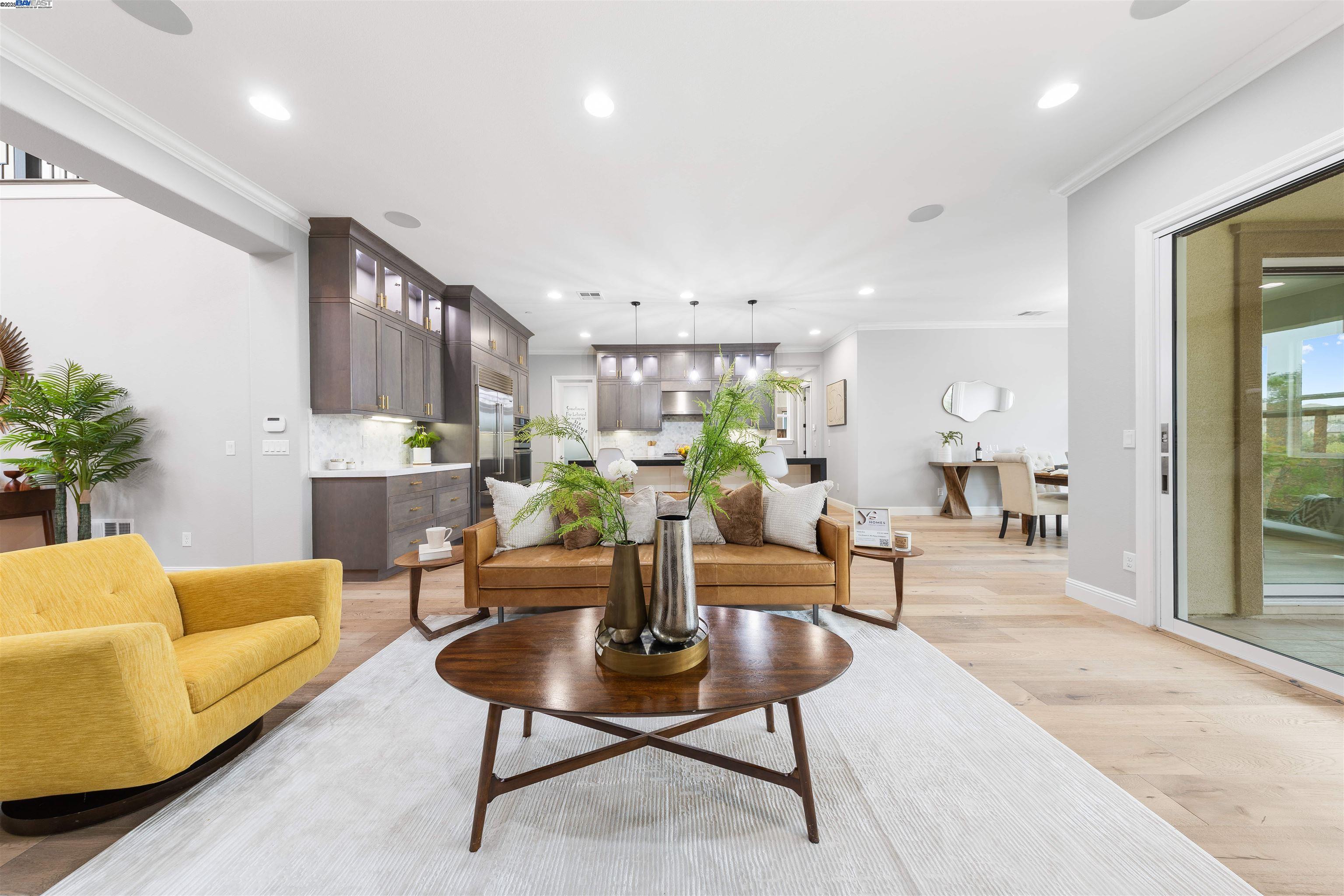 Detail Gallery Image 6 of 60 For 6132 Alpine Blue Dr, San Ramon,  CA 94582-5893 - 4 Beds | 3/1 Baths