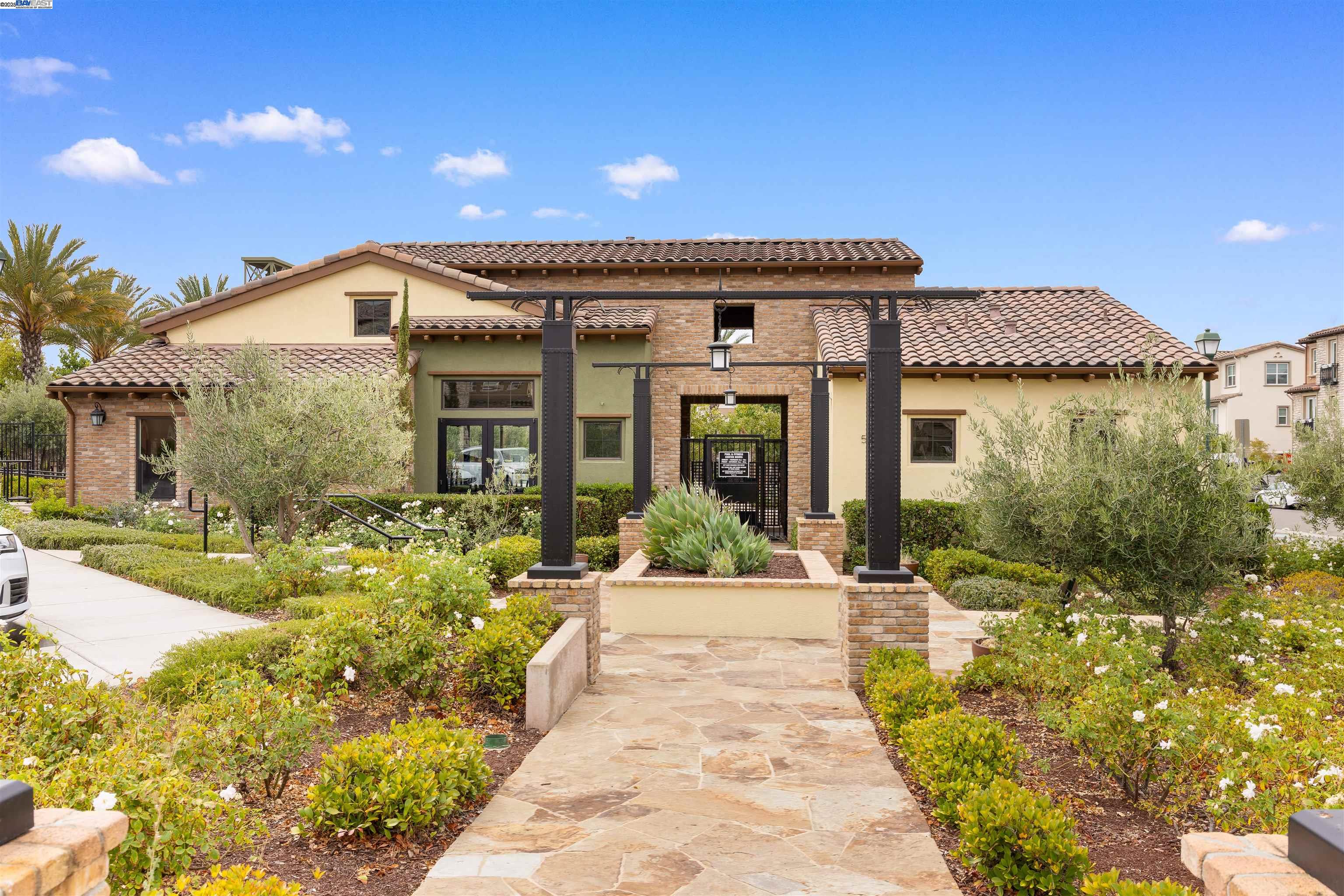 Detail Gallery Image 56 of 60 For 6132 Alpine Blue Dr, San Ramon,  CA 94582-5893 - 4 Beds | 3/1 Baths