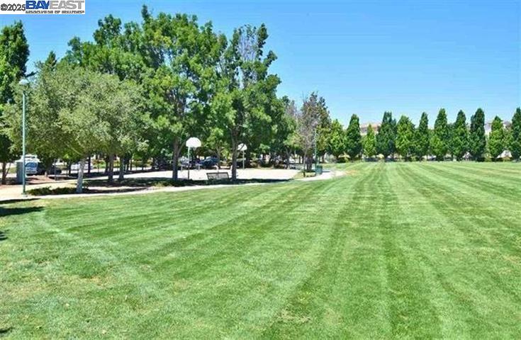 Detail Gallery Image 13 of 17 For 3420 Finnian Way #104,  Dublin,  CA 94568 - 2 Beds | 2/1 Baths