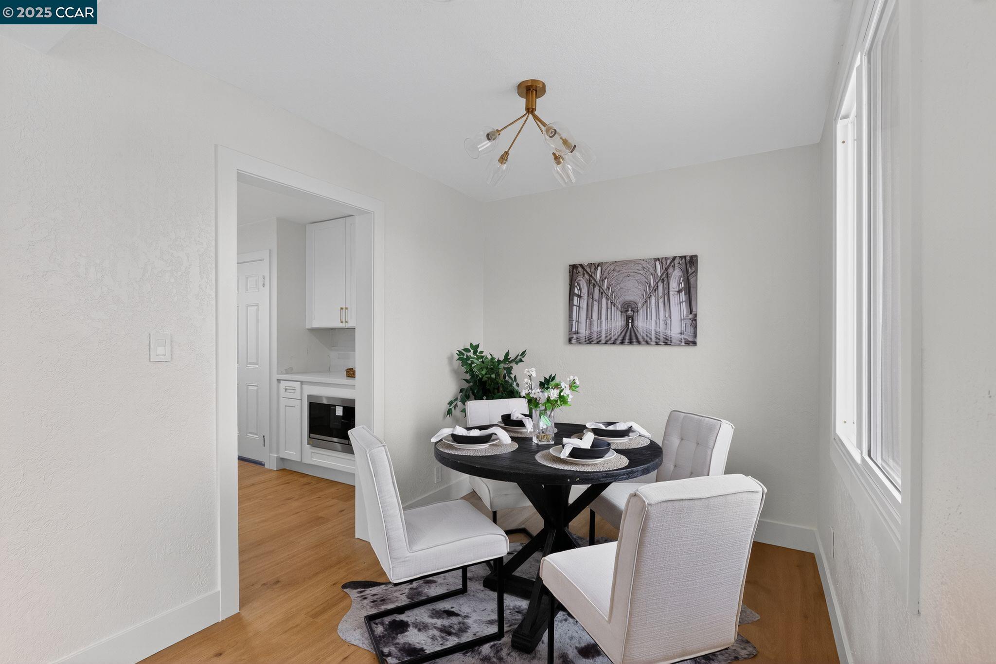 Detail Gallery Image 12 of 24 For 612 Lucas Avenue, Richmond,  CA 94801 - 3 Beds | 1 Baths