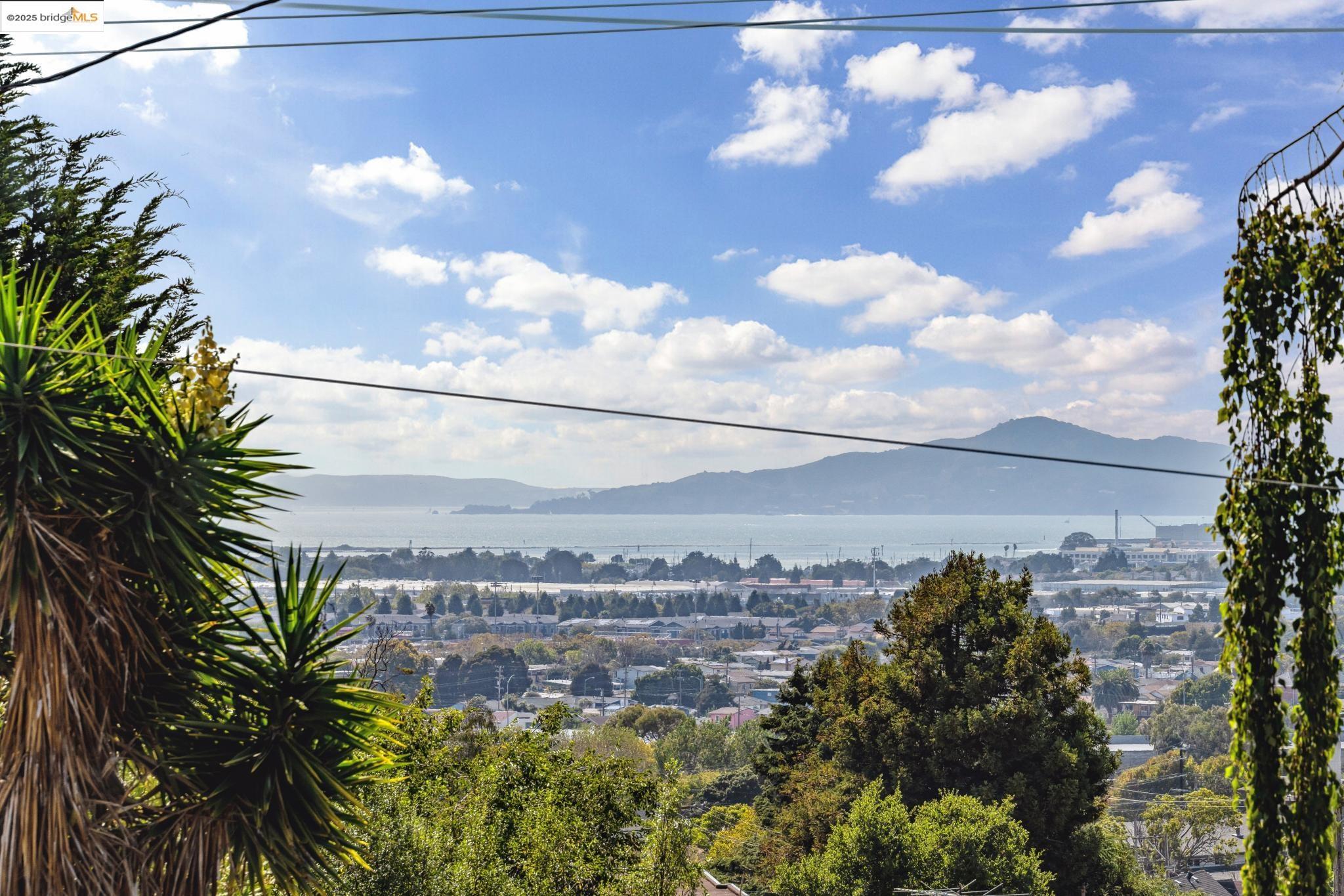 Detail Gallery Image 11 of 49 For 2530 Edwards Ave, El Cerrito,  CA 94530 - 3 Beds | 2 Baths