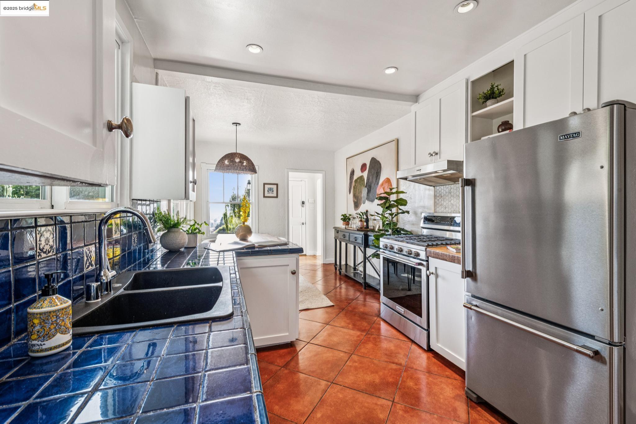 Detail Gallery Image 17 of 49 For 2530 Edwards Ave, El Cerrito,  CA 94530 - 3 Beds | 2 Baths