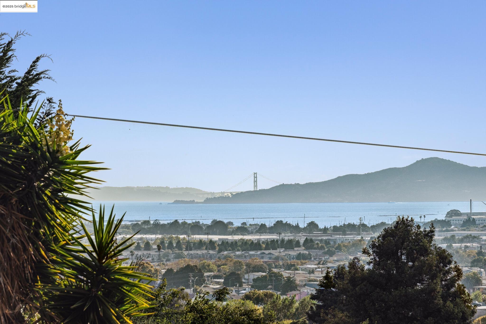 Detail Gallery Image 10 of 49 For 2530 Edwards Ave, El Cerrito,  CA 94530 - 3 Beds | 2 Baths
