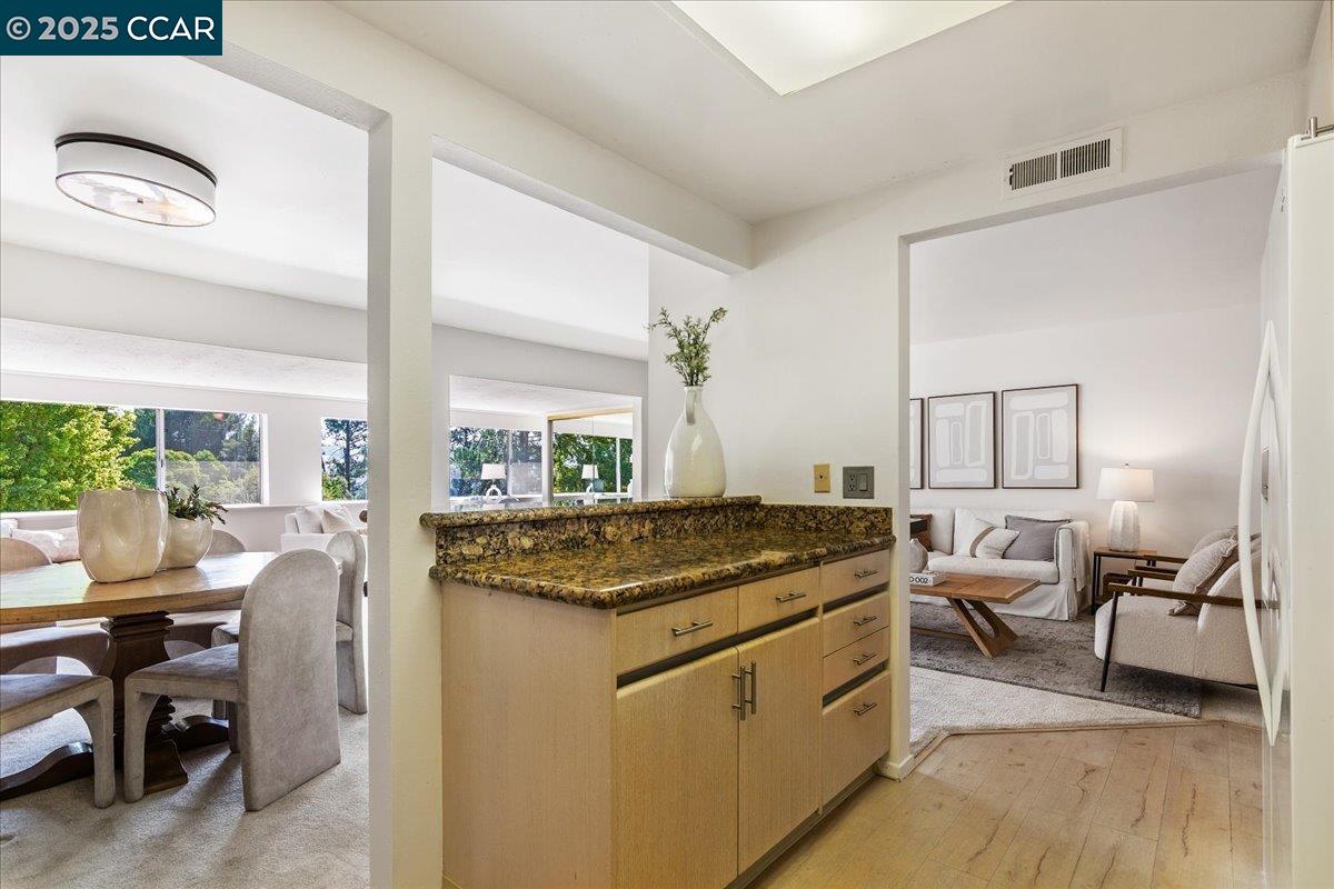 Photo #11: 41111499 Listing: Photo #11