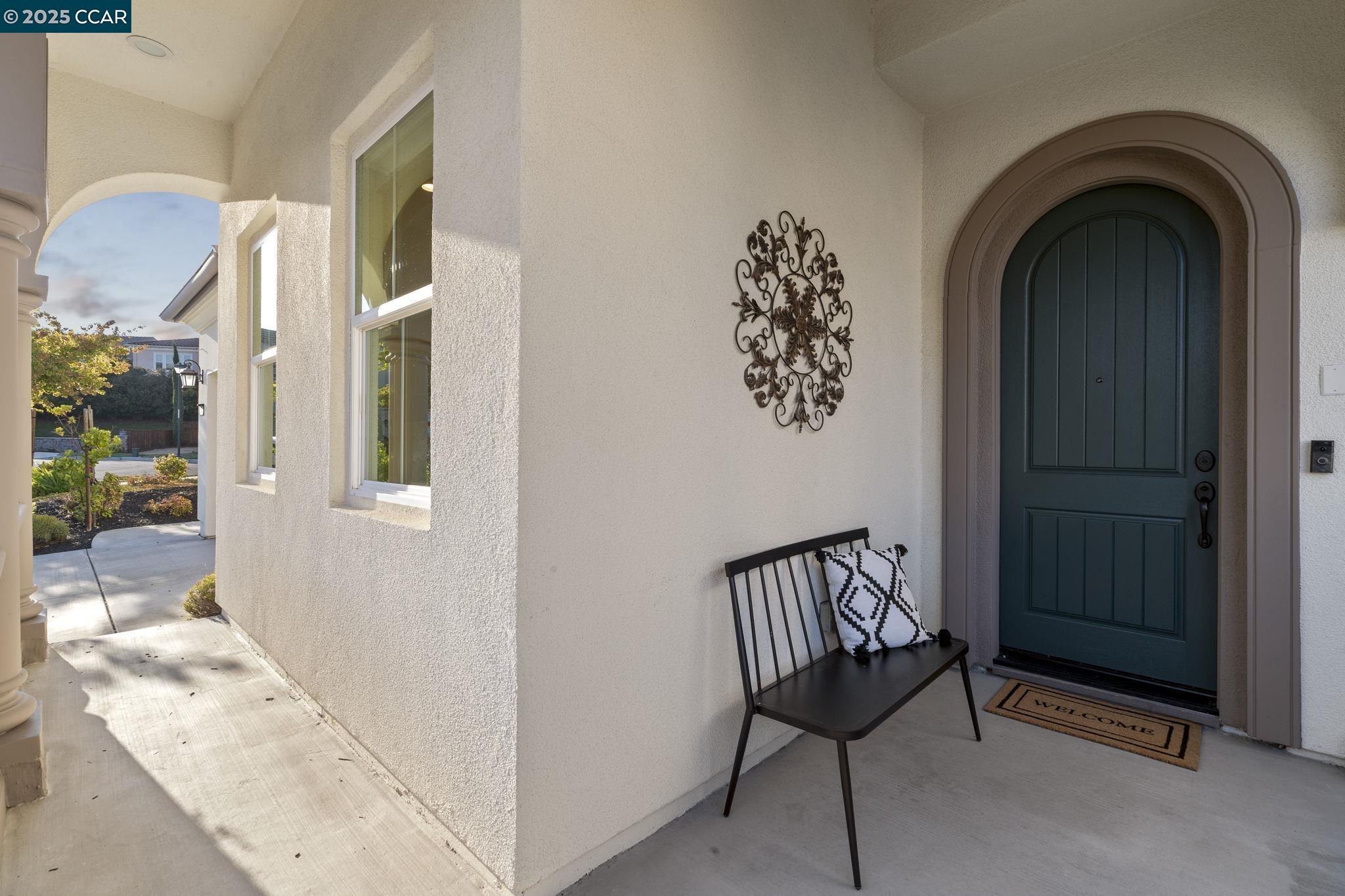 Detail Gallery Image 2 of 44 For 406 Glastonbury Ct, San Ramon,  CA 94582 - 4 Beds | 4/1 Baths