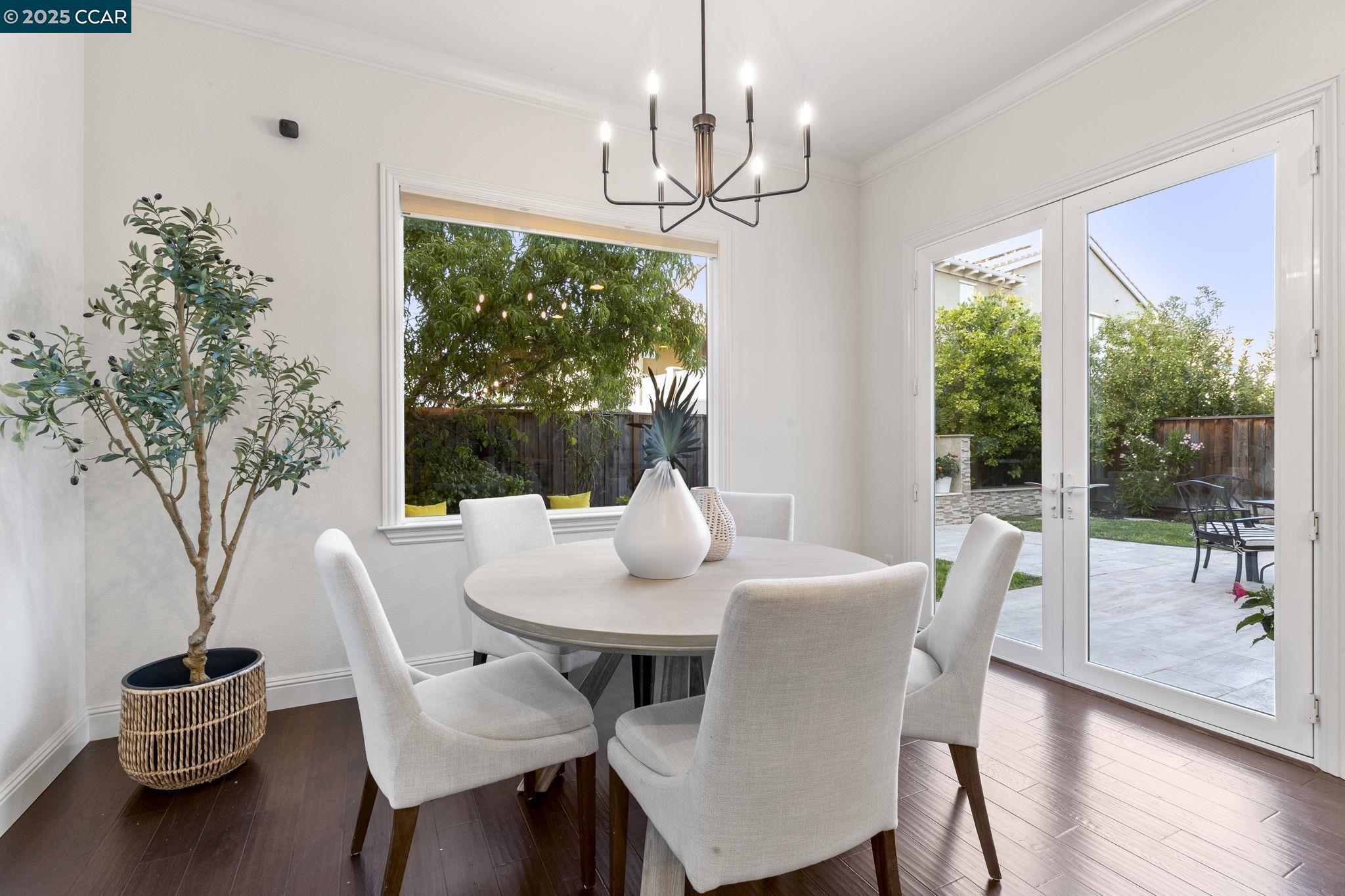 Detail Gallery Image 20 of 44 For 406 Glastonbury Ct, San Ramon,  CA 94582 - 4 Beds | 4/1 Baths