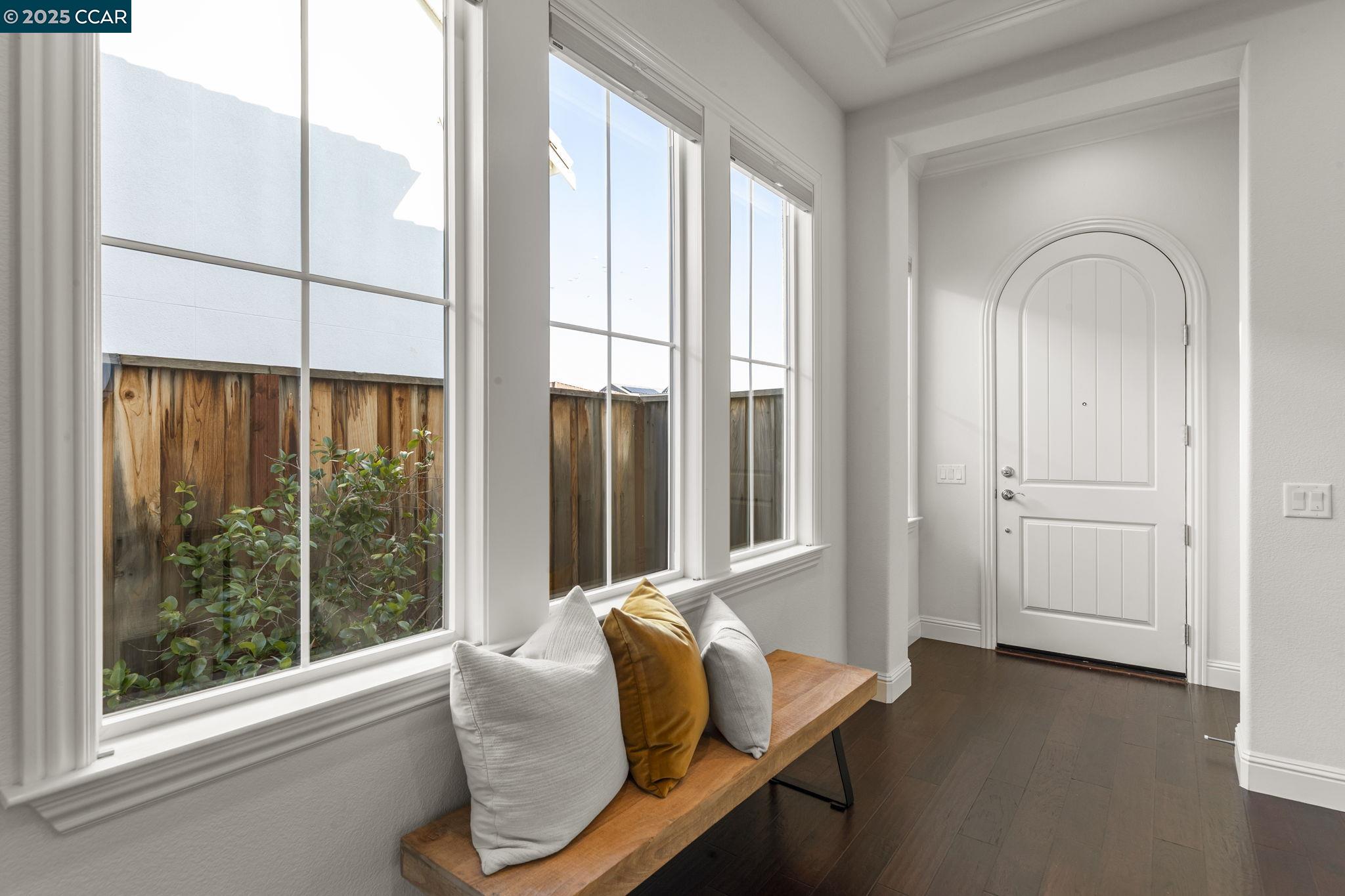 Detail Gallery Image 4 of 44 For 406 Glastonbury Ct, San Ramon,  CA 94582 - 4 Beds | 4/1 Baths