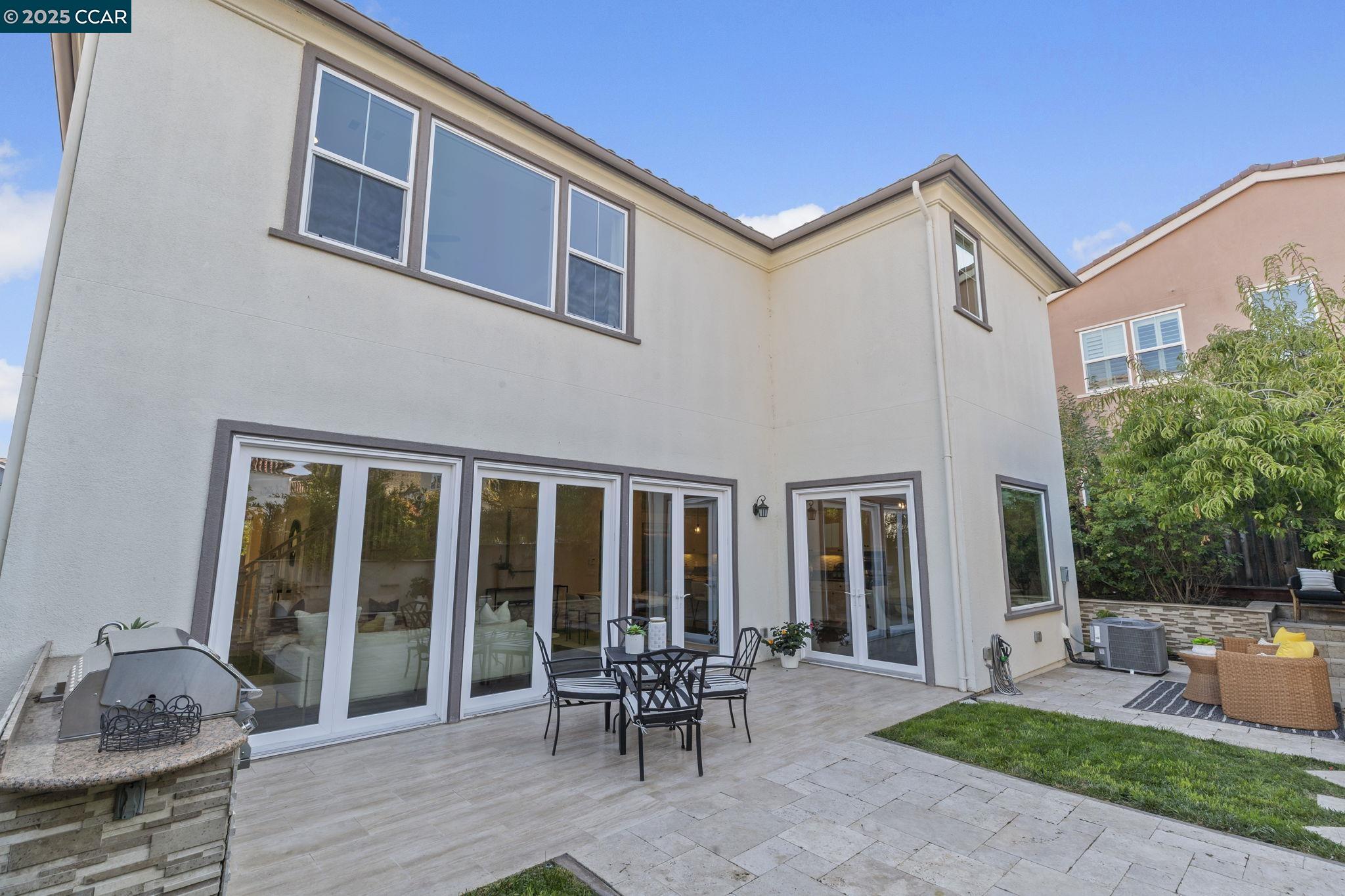 Detail Gallery Image 37 of 44 For 406 Glastonbury Ct, San Ramon,  CA 94582 - 4 Beds | 4/1 Baths