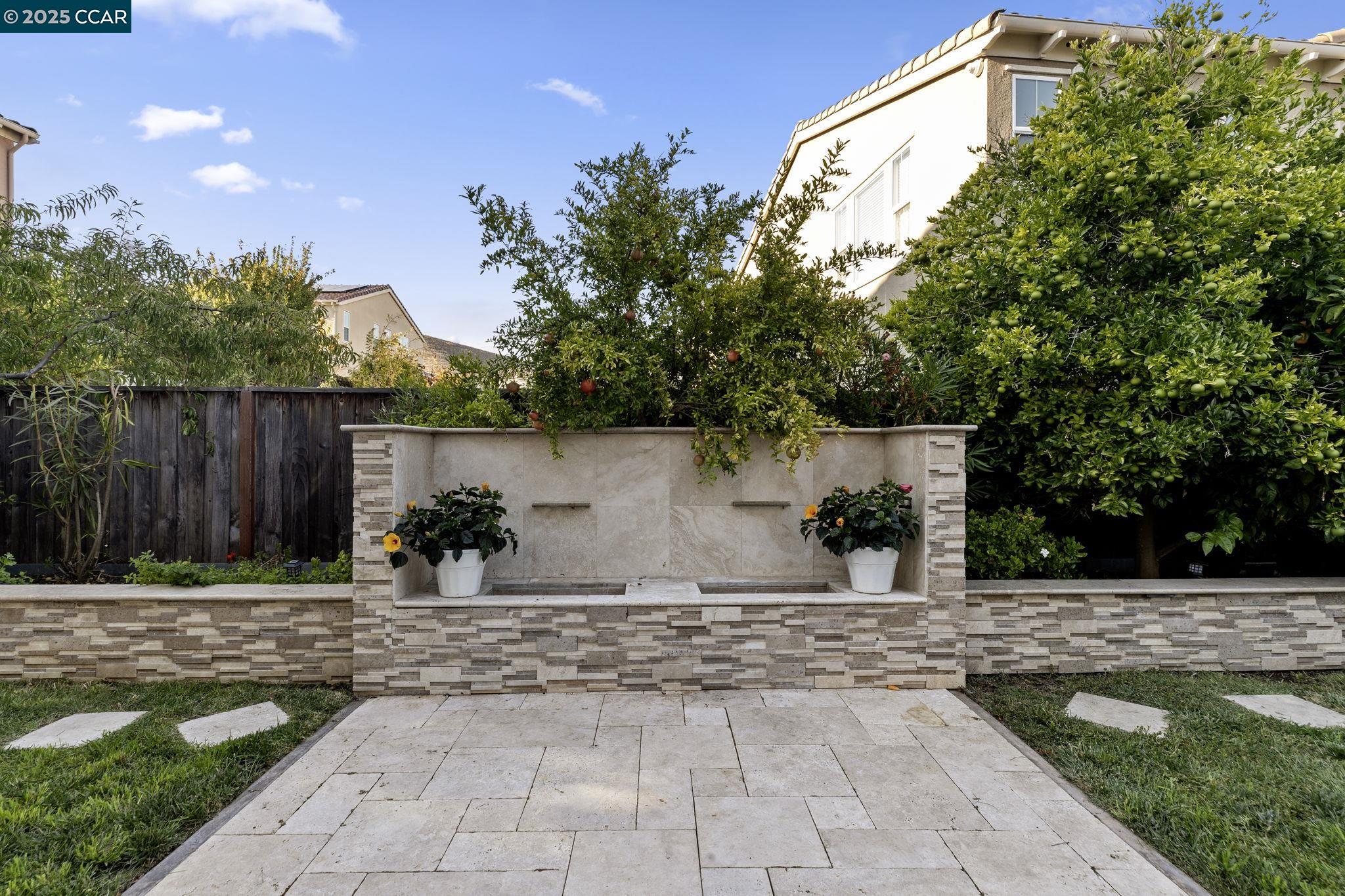 Detail Gallery Image 40 of 44 For 406 Glastonbury Ct, San Ramon,  CA 94582 - 4 Beds | 4/1 Baths