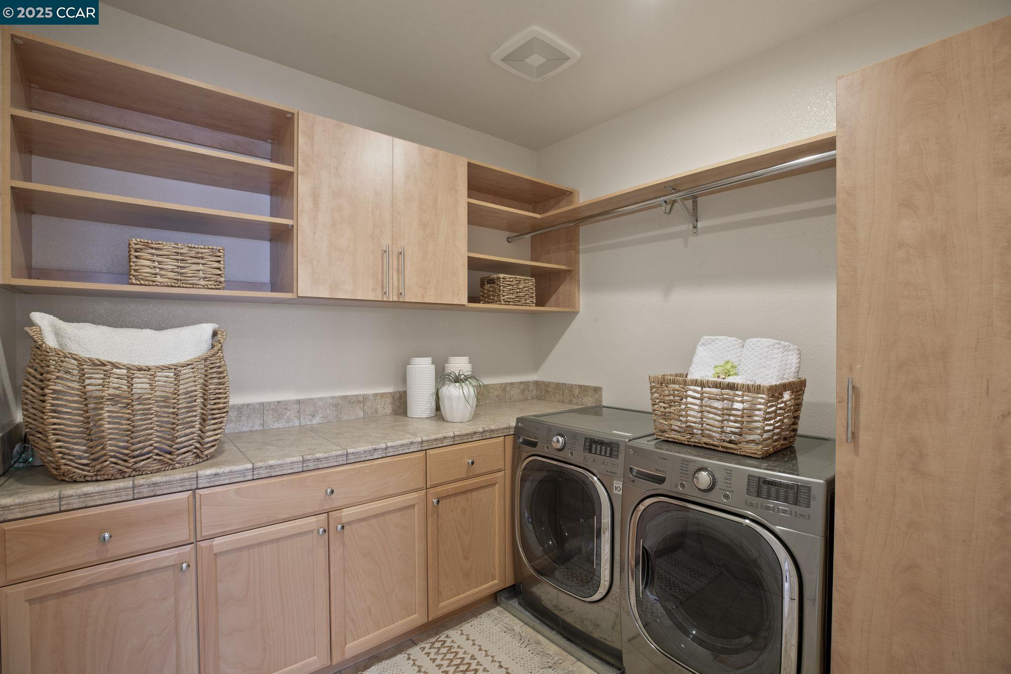 Detail Gallery Image 44 of 44 For 406 Glastonbury Ct, San Ramon,  CA 94582 - 4 Beds | 4/1 Baths