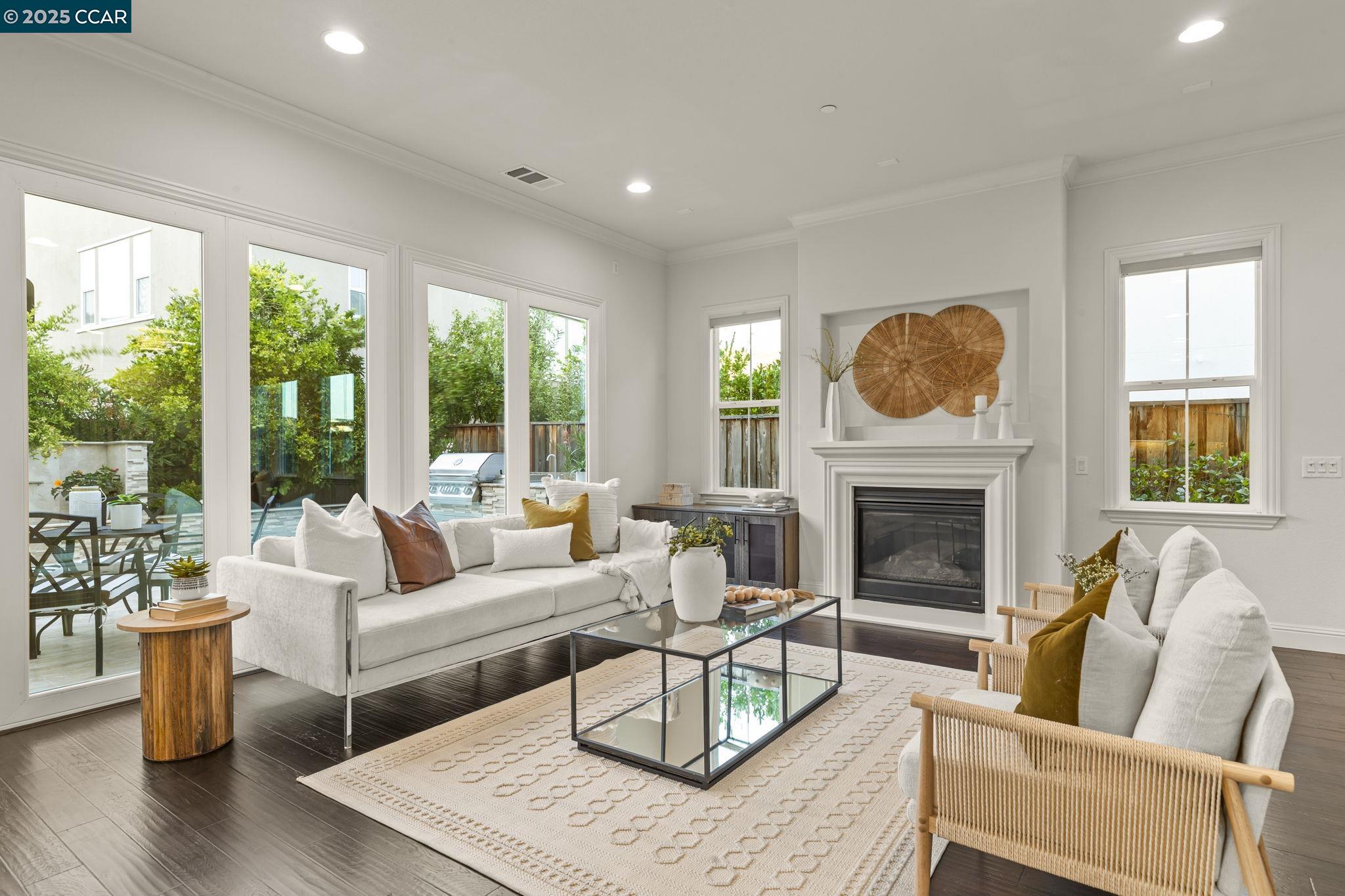 Detail Gallery Image 8 of 44 For 406 Glastonbury Ct, San Ramon,  CA 94582 - 4 Beds | 4/1 Baths