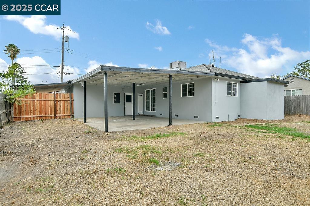 Detail Gallery Image 21 of 31 For 5111 Warwick Ave, Sacramento,  CA 95820 - 3 Beds | 2 Baths