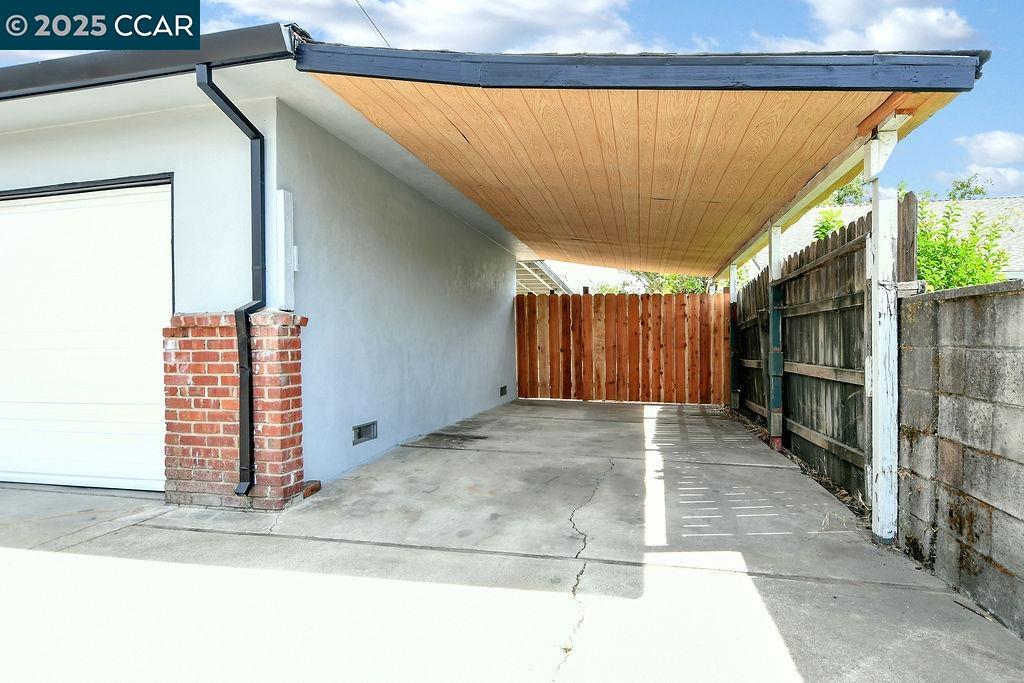 Detail Gallery Image 24 of 31 For 5111 Warwick Ave, Sacramento,  CA 95820 - 3 Beds | 2 Baths
