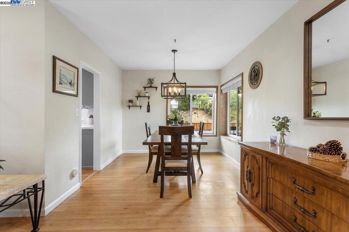 Detail Gallery Image 14 of 58 For 9 Westminster Pl, Lafayette,  CA 94549 - 3 Beds | 2 Baths