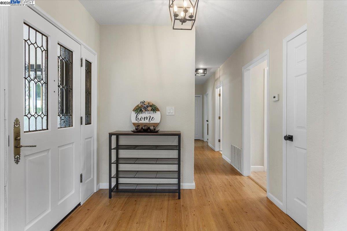 Detail Gallery Image 22 of 58 For 9 Westminster Pl, Lafayette,  CA 94549 - 3 Beds | 2 Baths