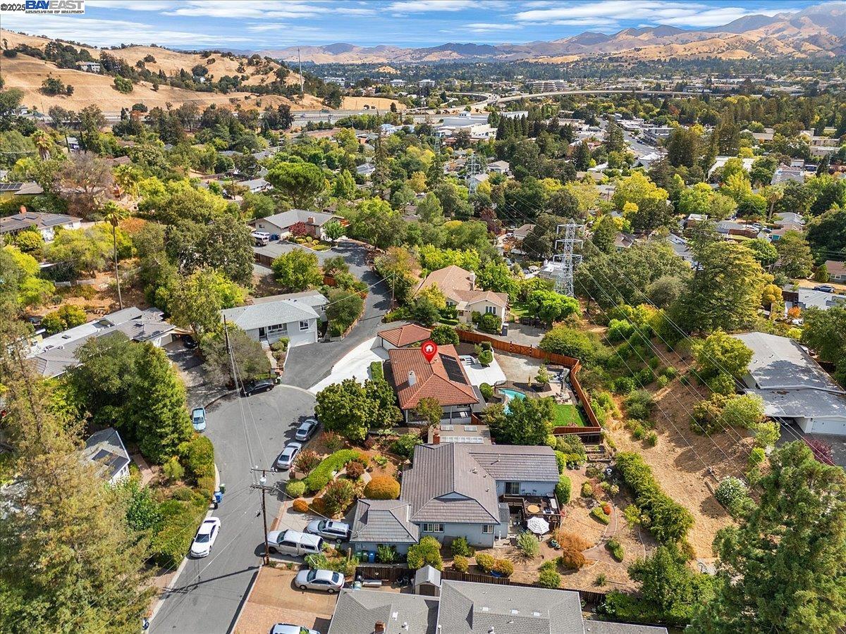 Detail Gallery Image 57 of 58 For 9 Westminster Pl, Lafayette,  CA 94549 - 3 Beds | 2 Baths