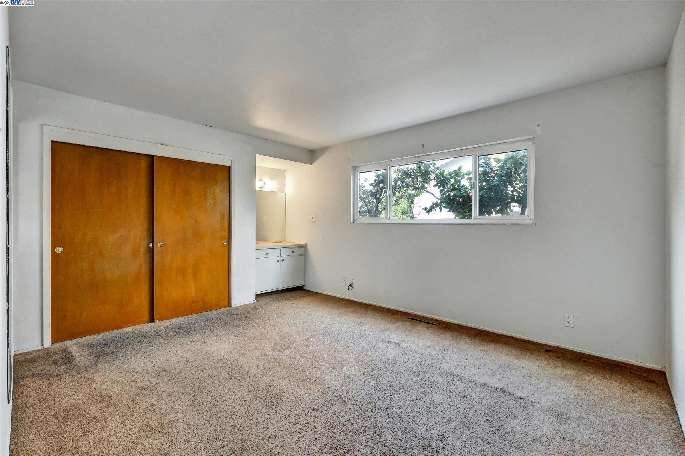Detail Gallery Image 10 of 24 For 35926 Newark Blvd, Newark,  CA 94560 - 3 Beds | 2 Baths