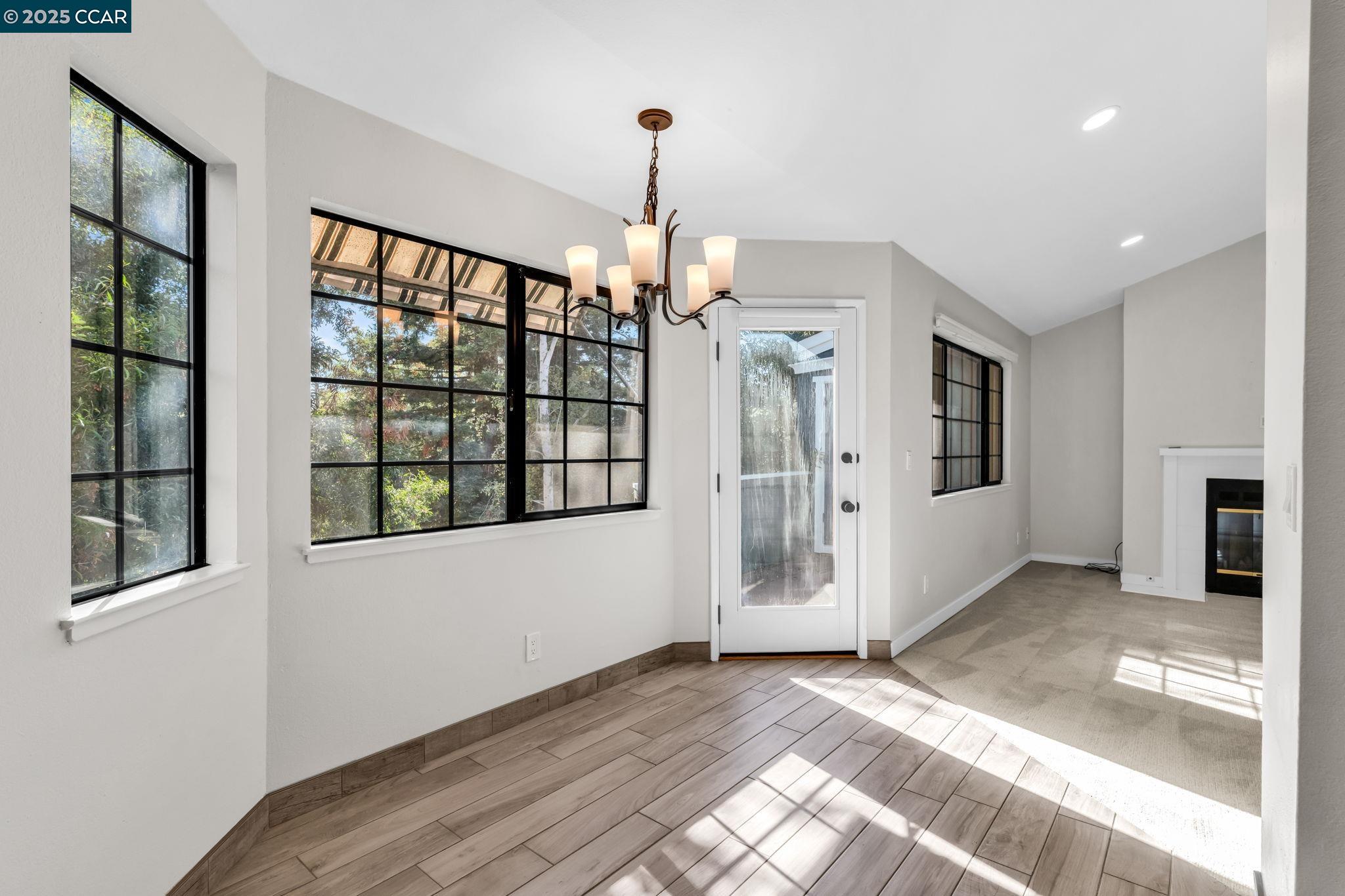 Detail Gallery Image 16 of 32 For 236 Canyon Woods Way #B,  San Ramon,  CA 94582 - 2 Beds | 2 Baths
