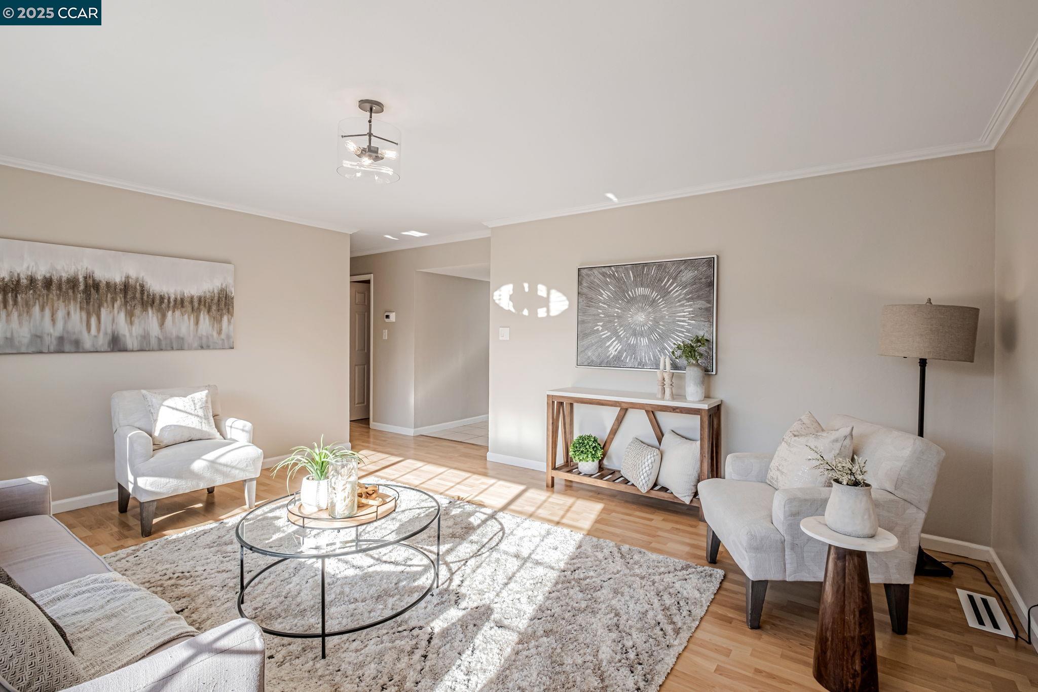 Detail Gallery Image 11 of 38 For 1498 Delaware Dr, Concord,  CA 94521 - 4 Beds | 2 Baths