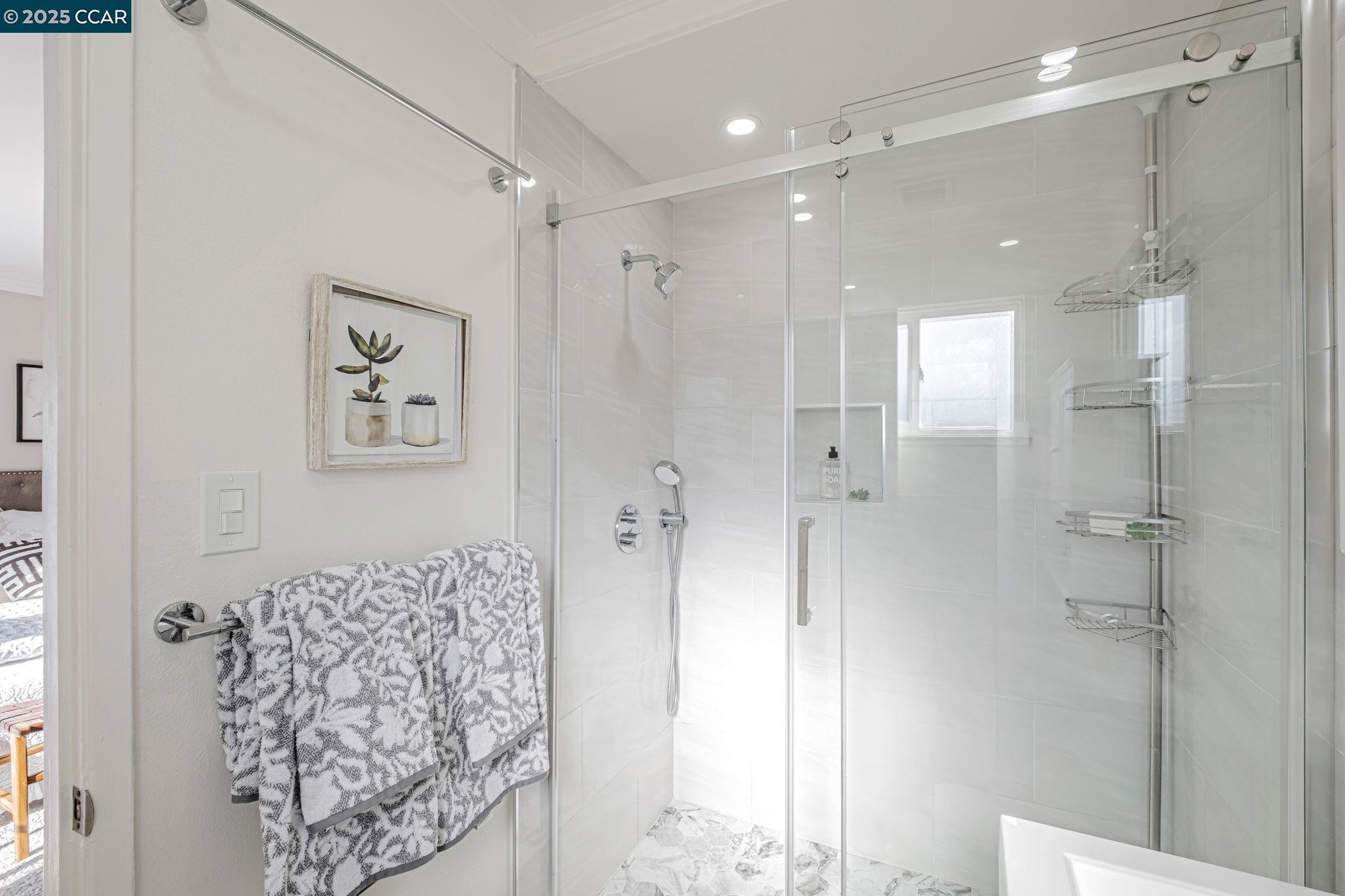 Detail Gallery Image 24 of 38 For 1498 Delaware Dr, Concord,  CA 94521 - 4 Beds | 2 Baths