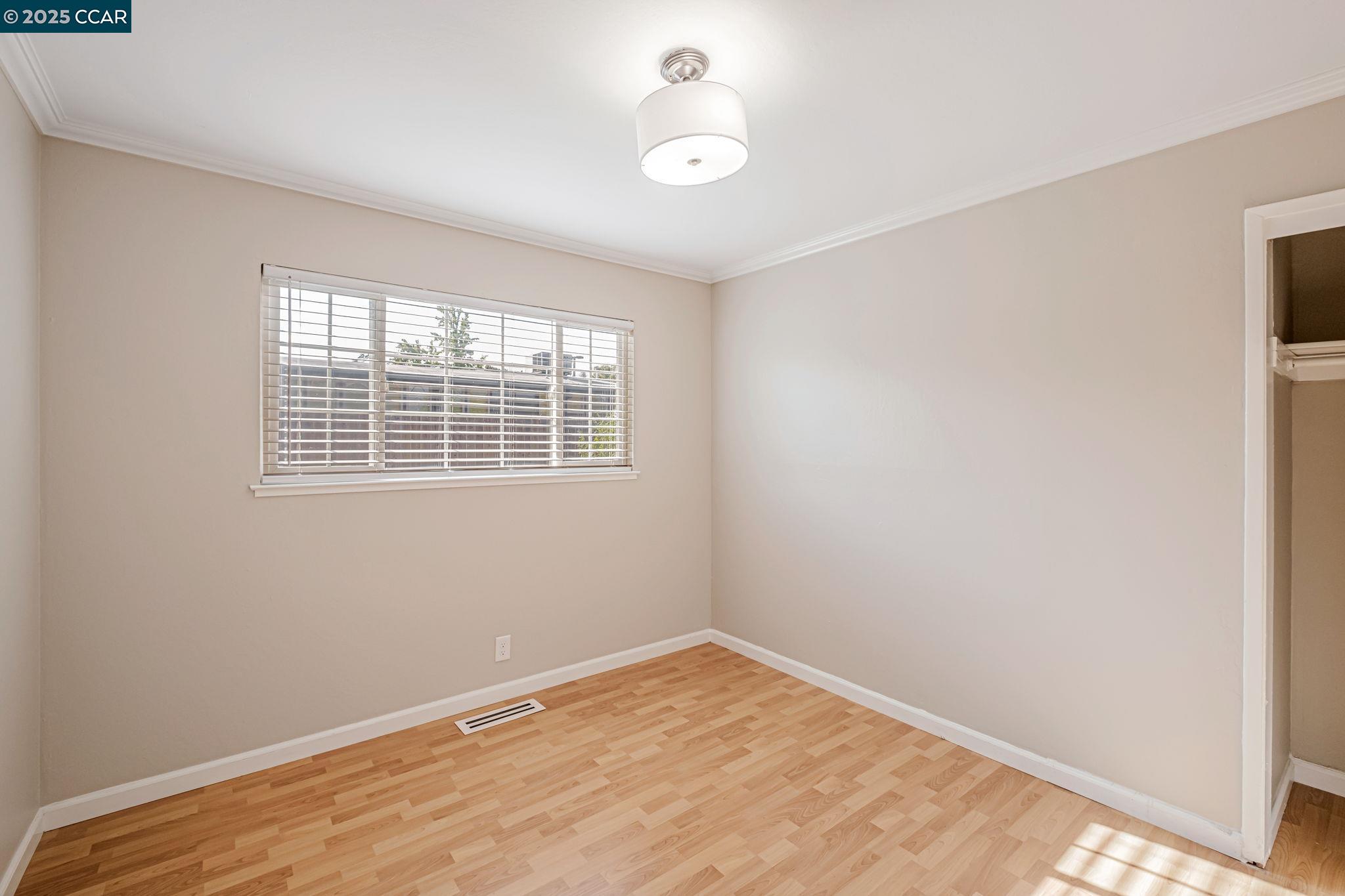 Detail Gallery Image 28 of 38 For 1498 Delaware Dr, Concord,  CA 94521 - 4 Beds | 2 Baths