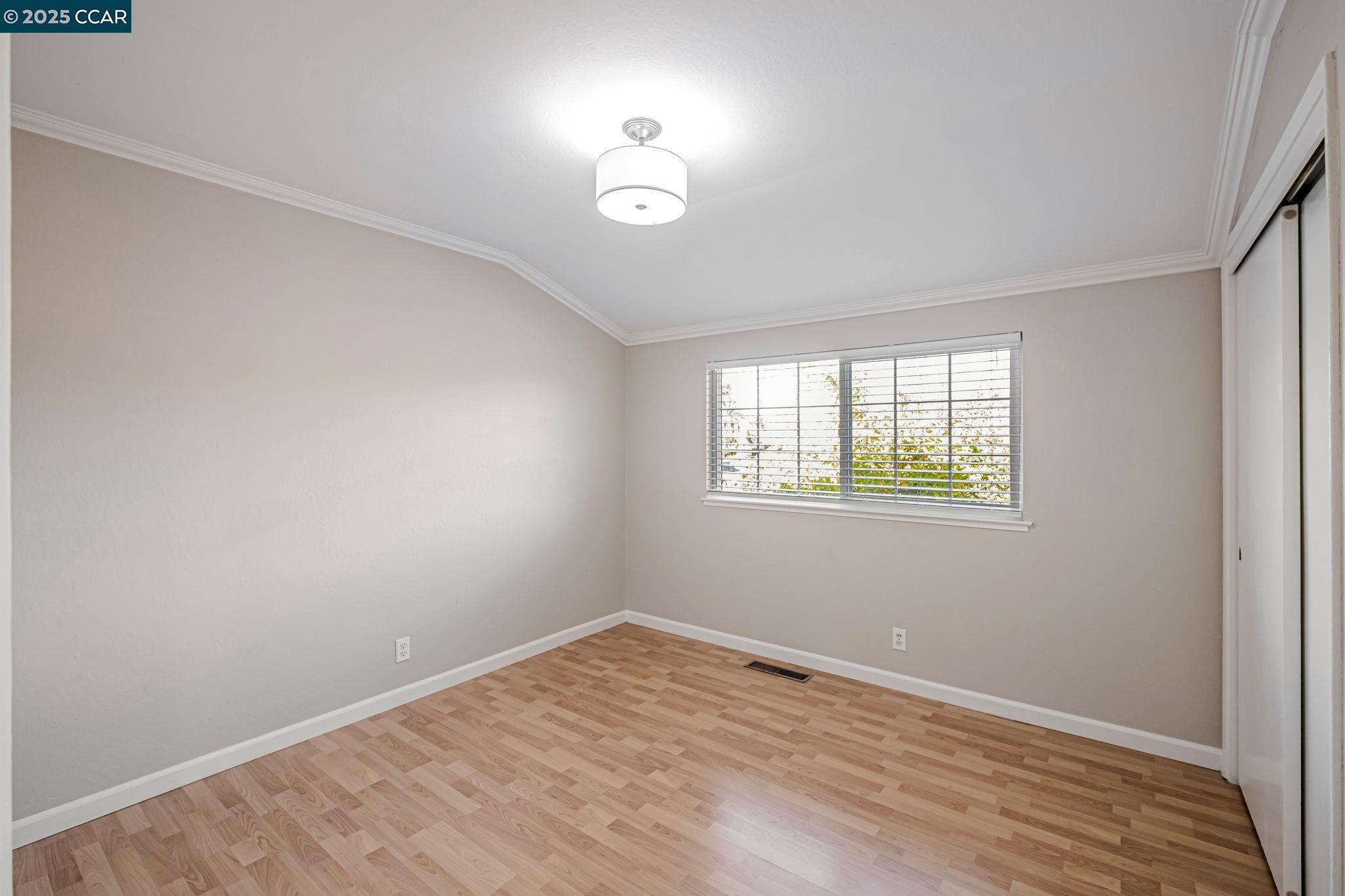 Detail Gallery Image 31 of 38 For 1498 Delaware Dr, Concord,  CA 94521 - 4 Beds | 2 Baths