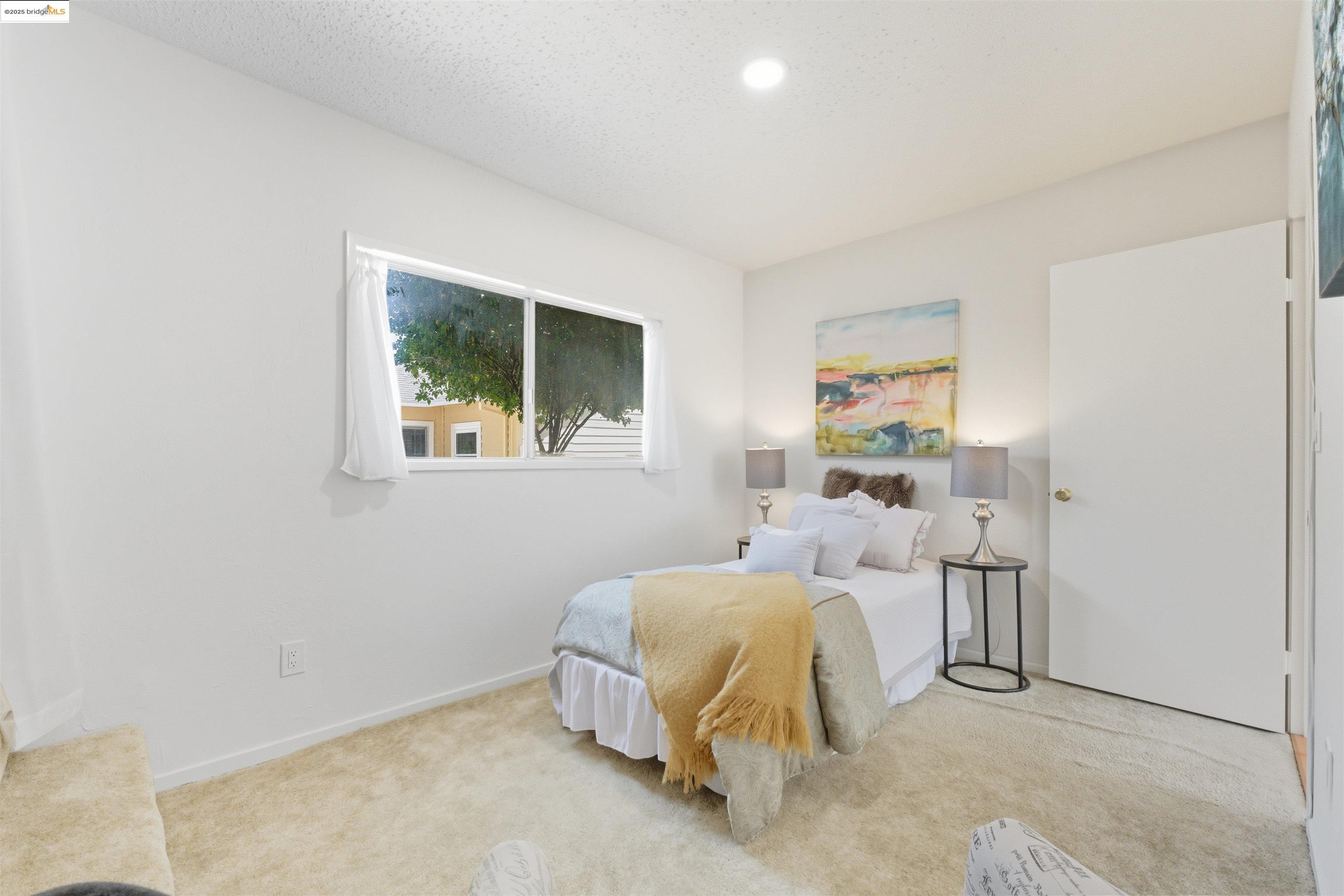 Detail Gallery Image 30 of 46 For 2721 Oliver Ave, Oakland,  CA 94605 - 3 Beds | 2 Baths