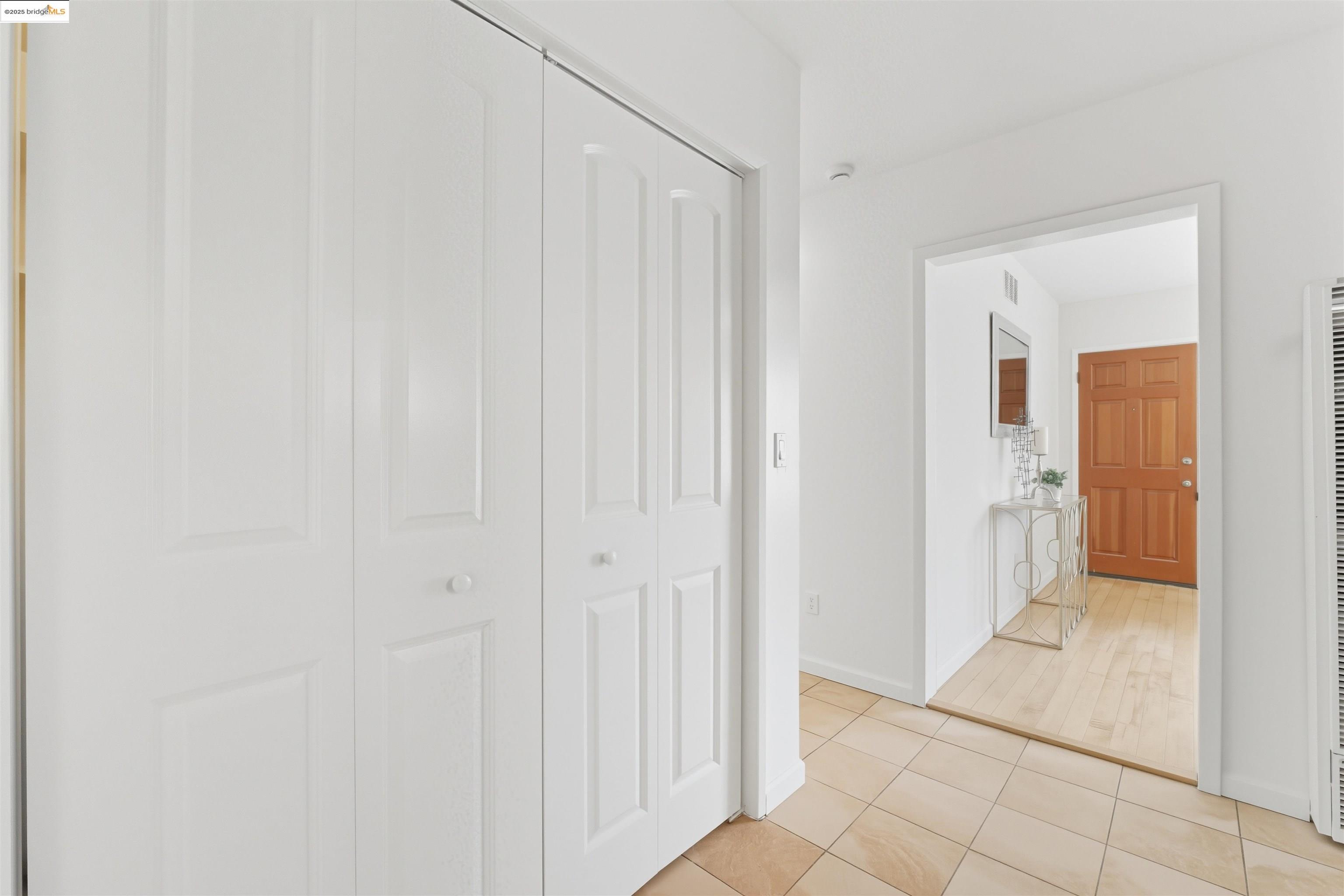 Detail Gallery Image 34 of 46 For 2721 Oliver Ave, Oakland,  CA 94605 - 3 Beds | 2 Baths