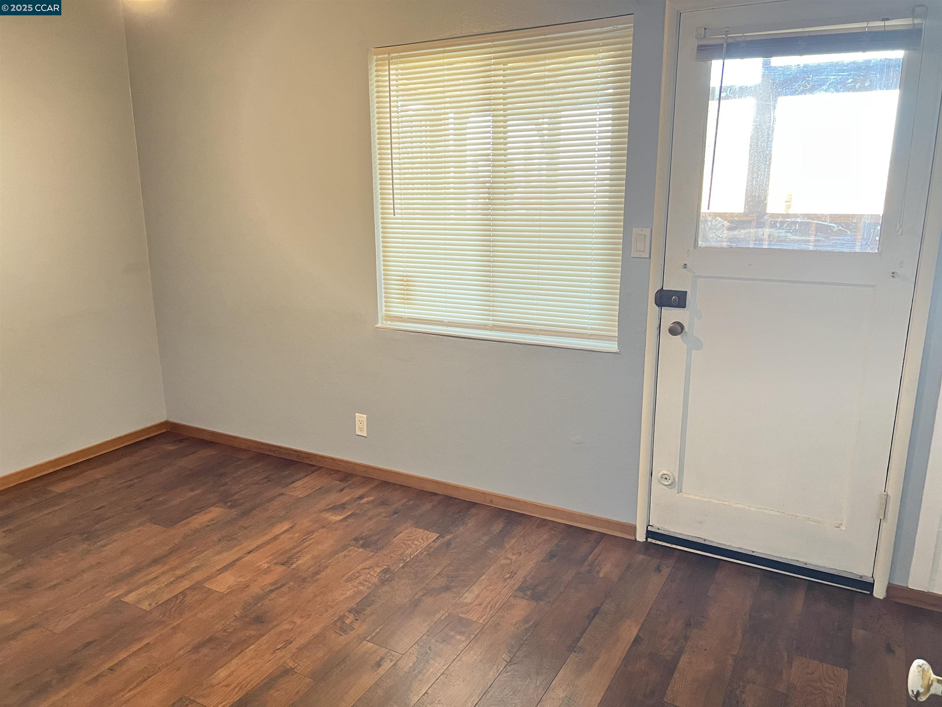 Detail Gallery Image 19 of 27 For 91 Bonnie Dr, San Pablo,  CA 94806 - 4 Beds | 2 Baths
