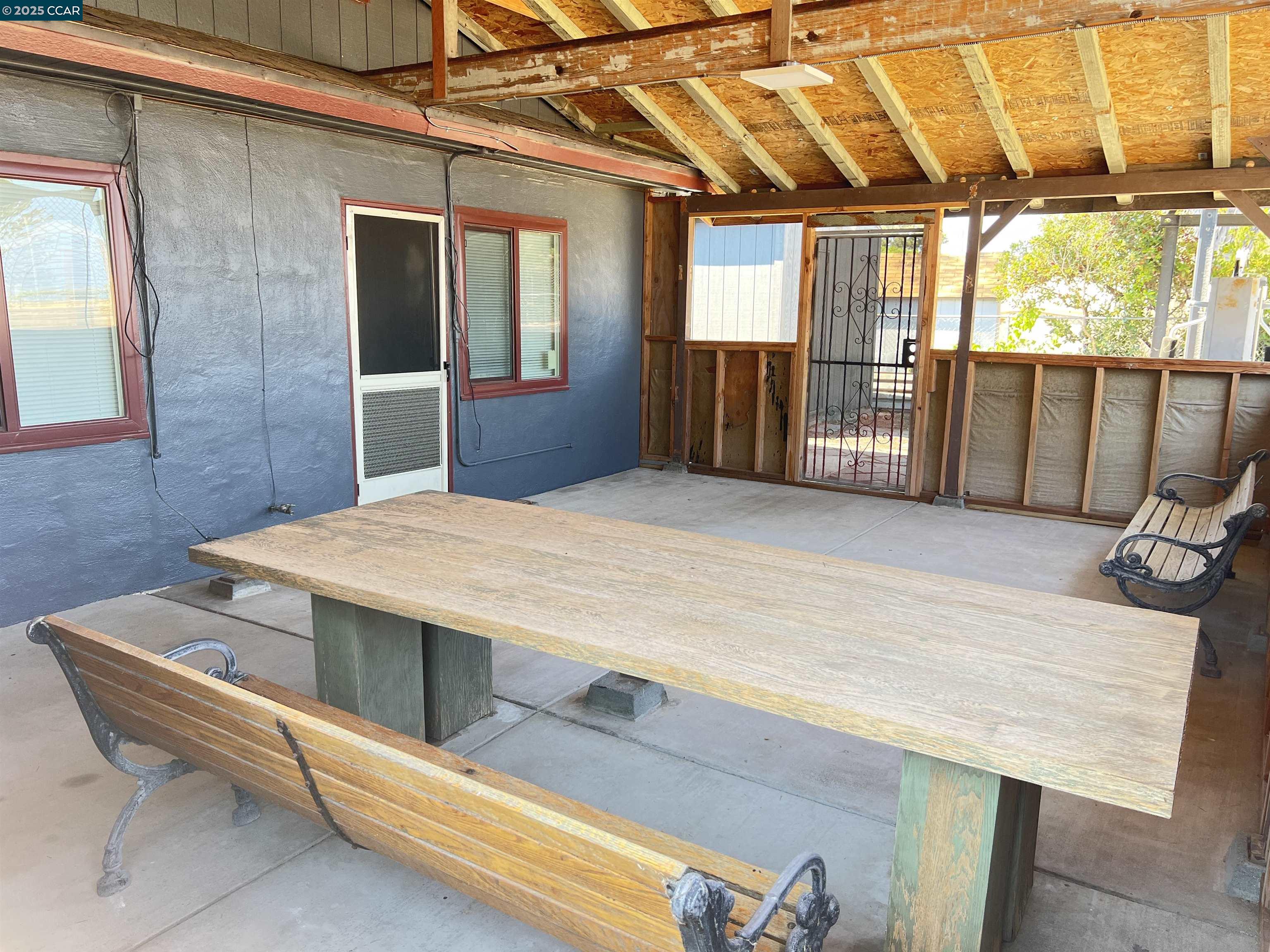 Detail Gallery Image 21 of 27 For 91 Bonnie Dr, San Pablo,  CA 94806 - 4 Beds | 2 Baths